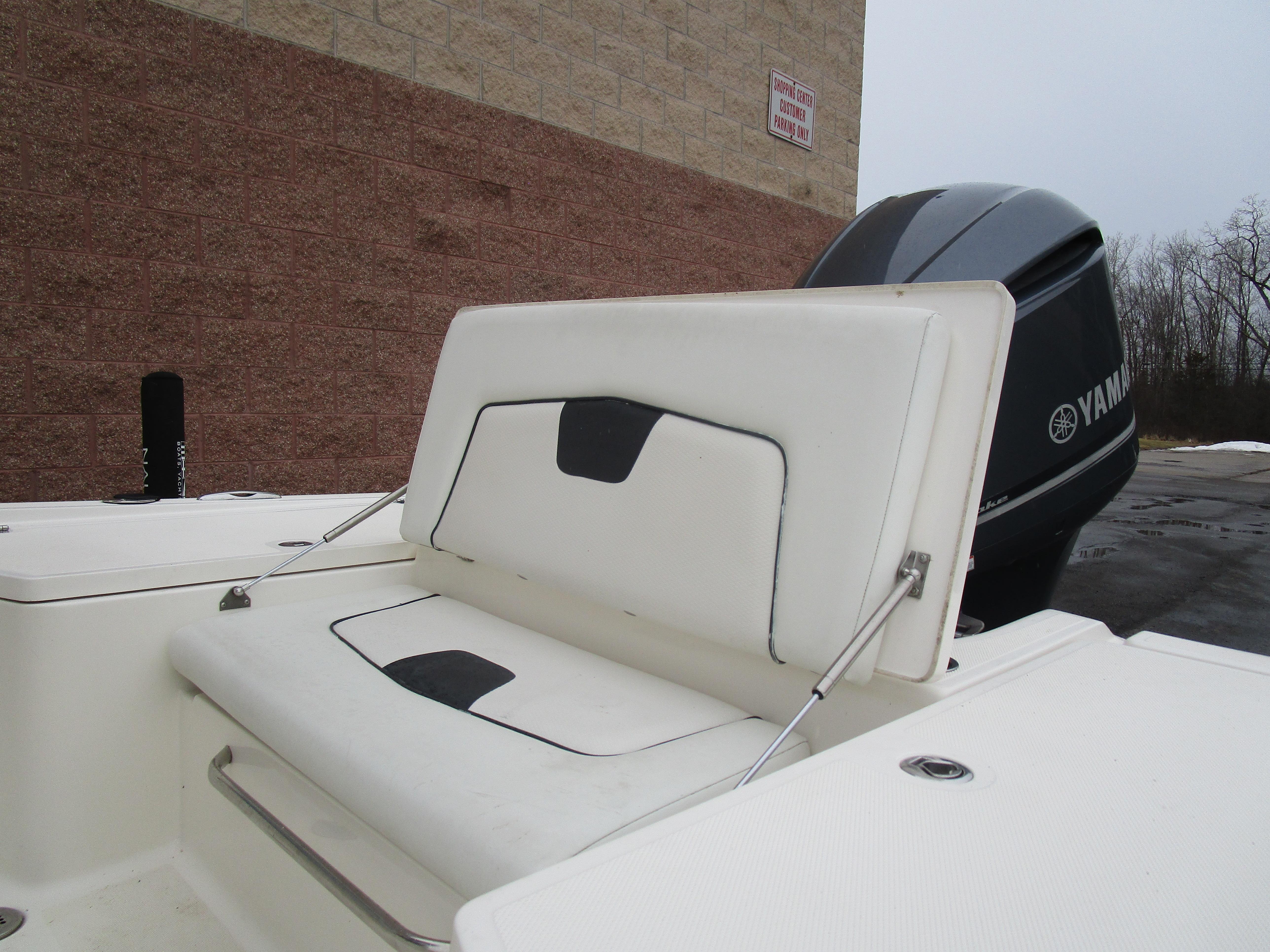 2017 Wellcraft 241 Bay Gallery