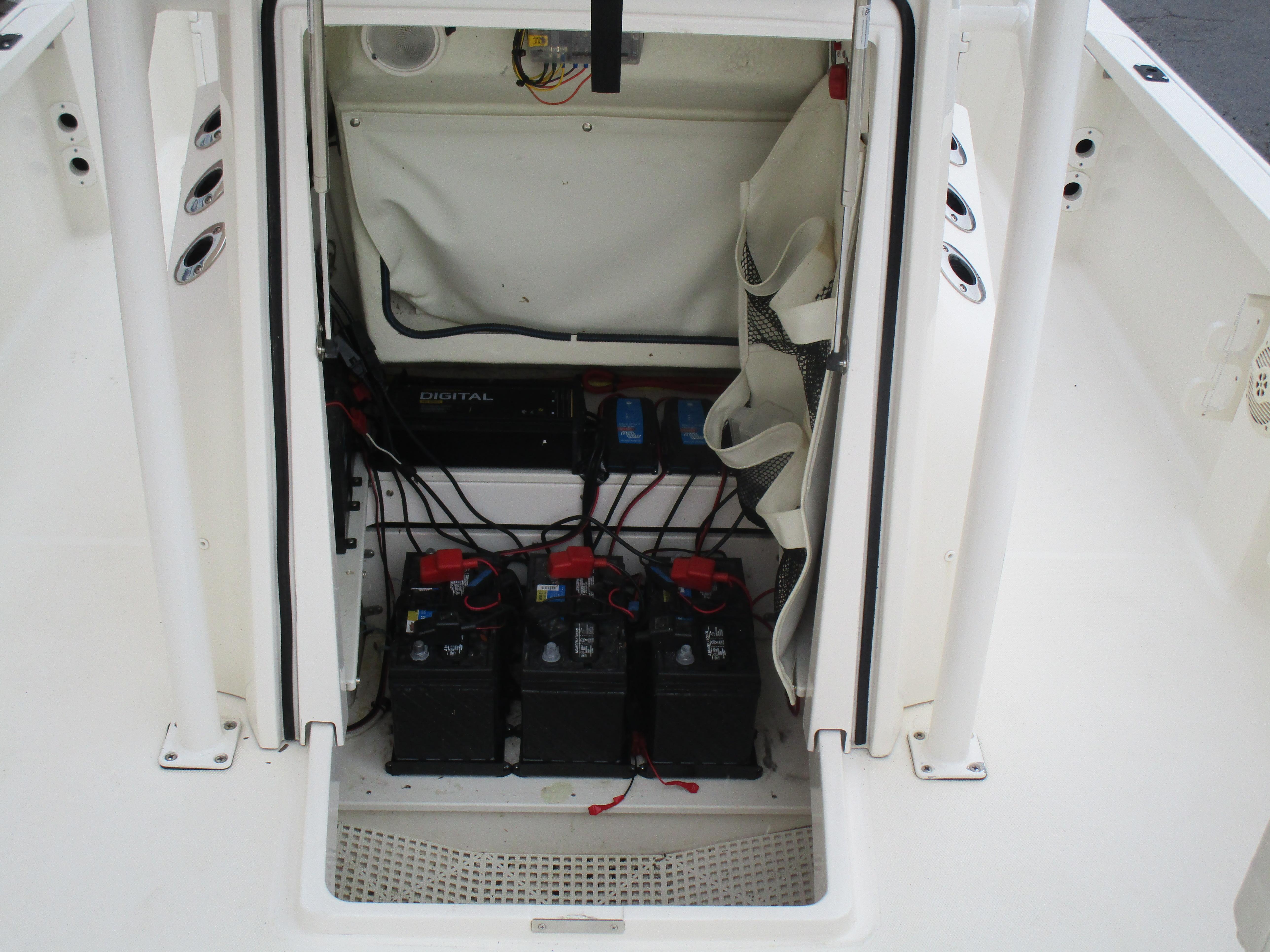 2017 Wellcraft 241 Bay Gallery