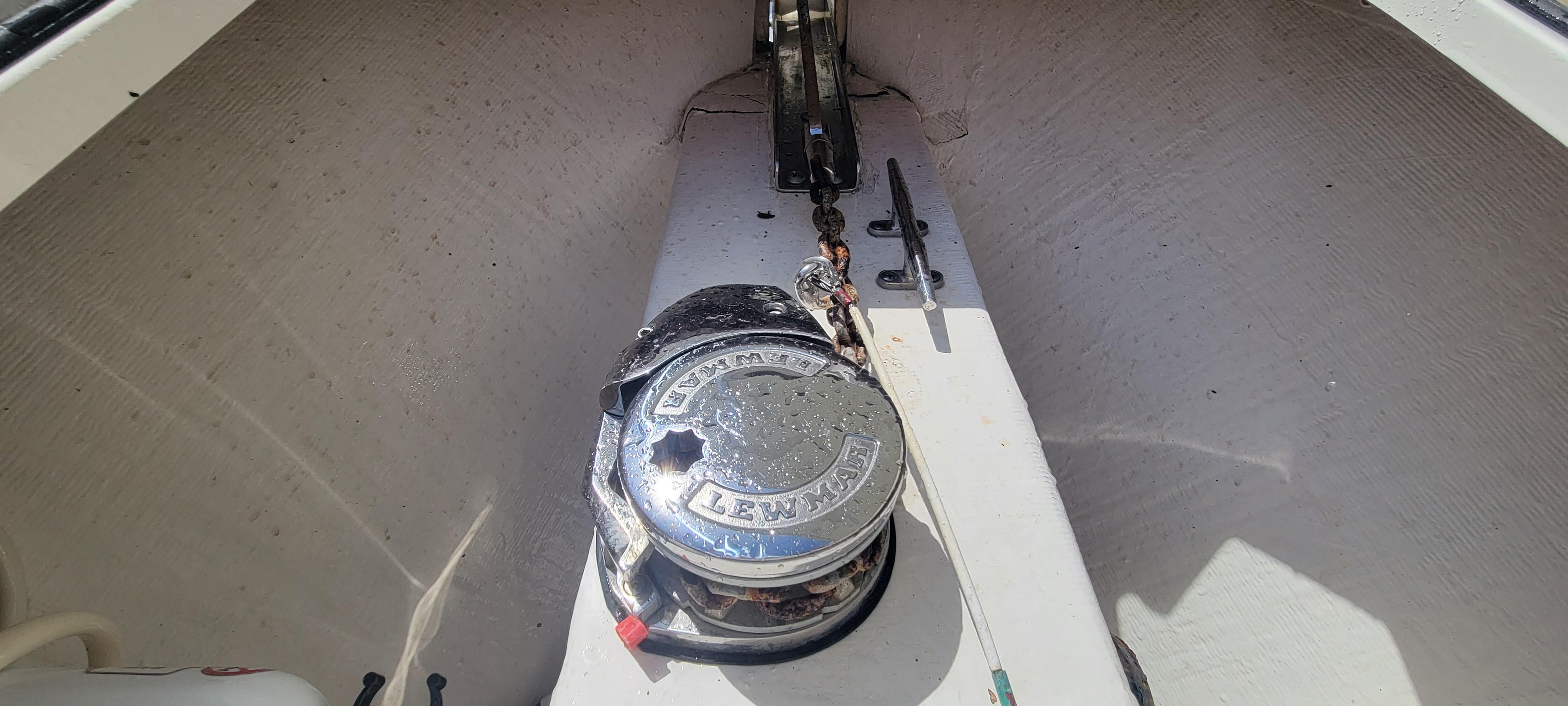 2020-cobia-320-center-console-power-9693705-20250225122655336-1_XLARGE