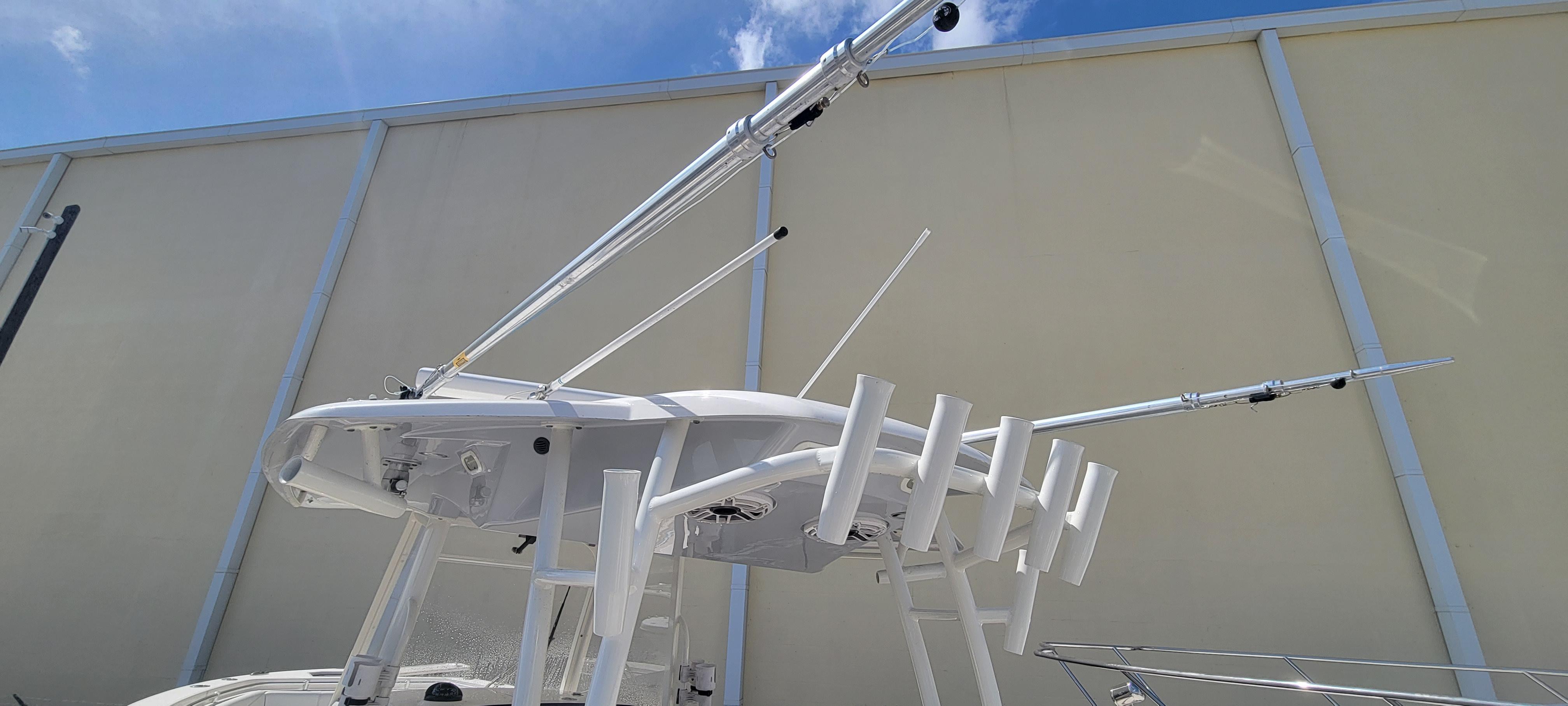 2020-cobia-320-center-console-power-9693705-20250225122855359-1_XLARGE