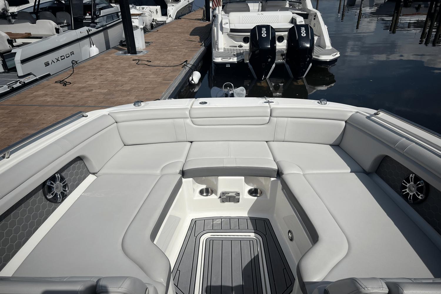 2020-sea-ray-290-sdx-outboard-power-9503752-967065739-0-150820240746-3