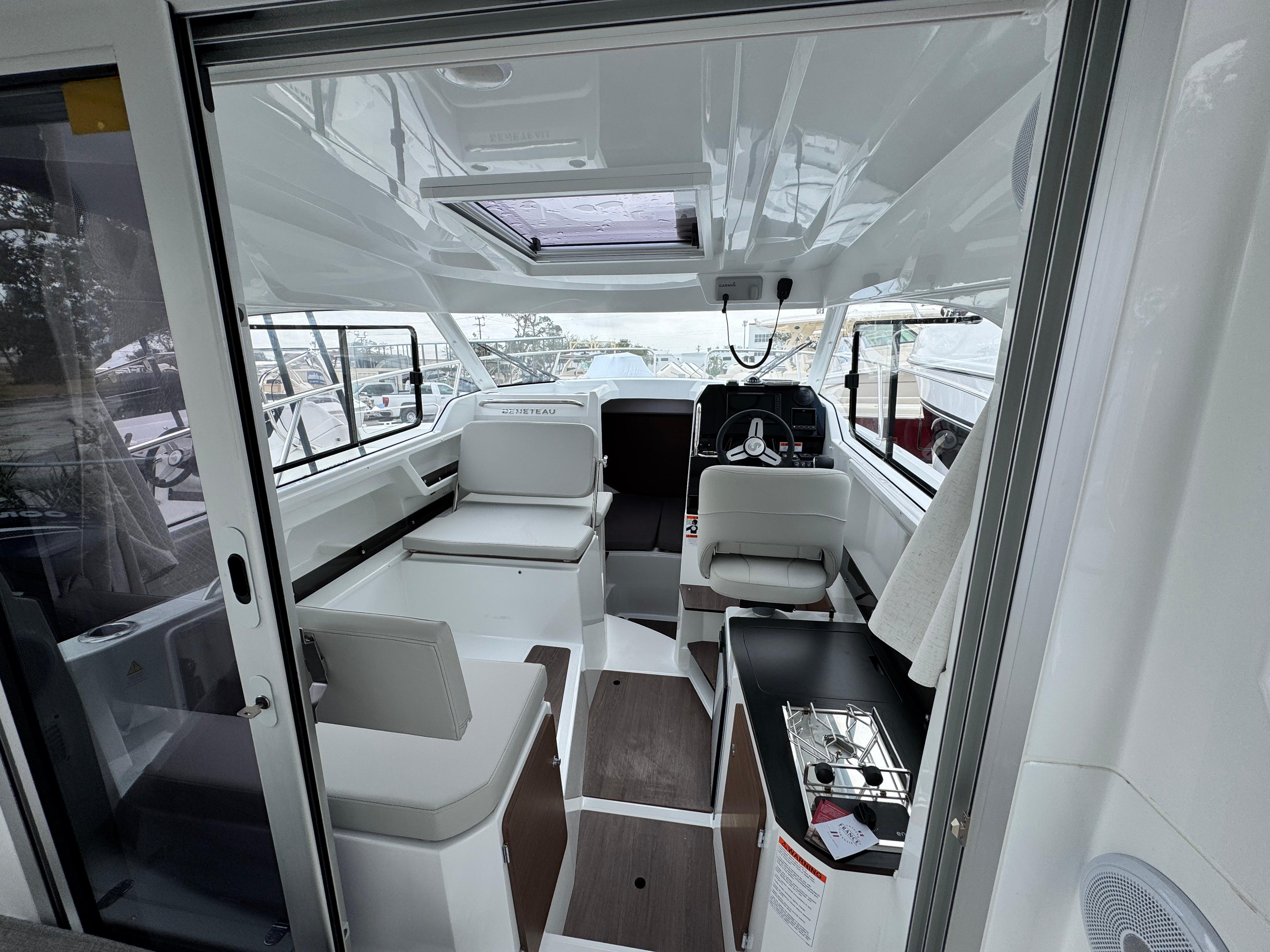 Yacht Photos Pics