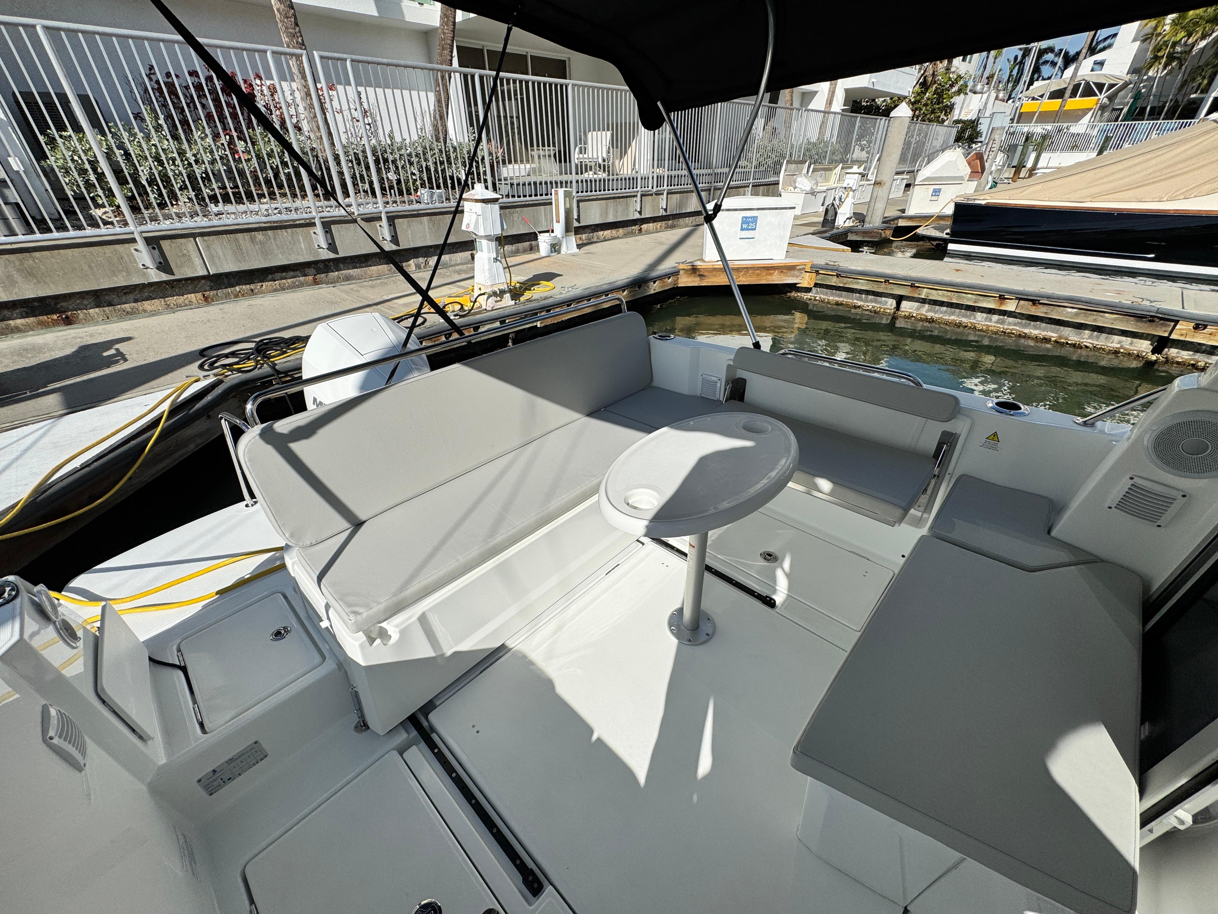 Yacht Photos Pics
