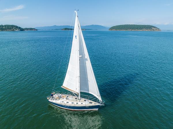 Photo of 2023 Tartan 36'