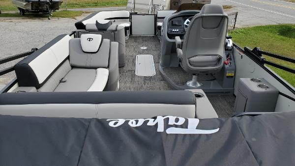 2021 Tahoe Pontoons boat for sale, model of the boat is Cascade 2585 VRB & Image # 15 of 19