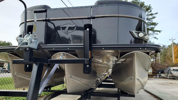 2021 Tahoe Pontoons boat for sale, model of the boat is Cascade 2585 VRB & Image # 9 of 19