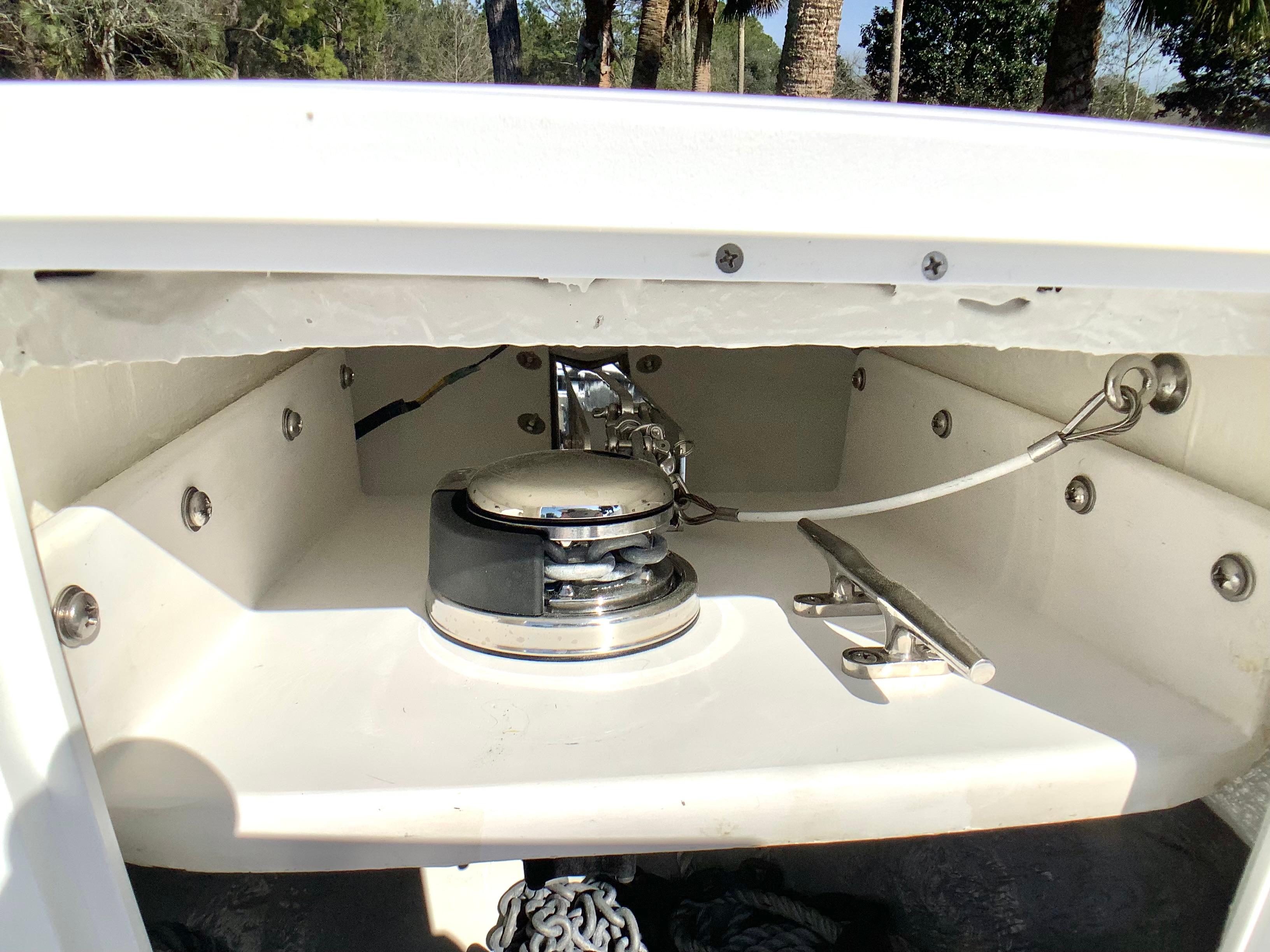 2025-century-2600-center-console-power-9683764-20250302090030499-1_XLARGE