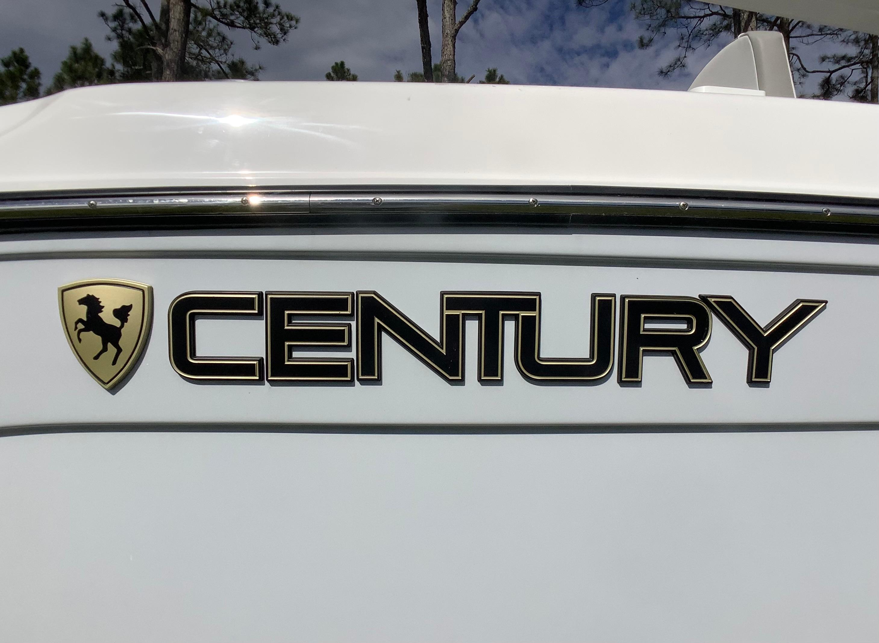 2025-century-2600-center-console-power-9683764-20250302090236679-1_XLARGE