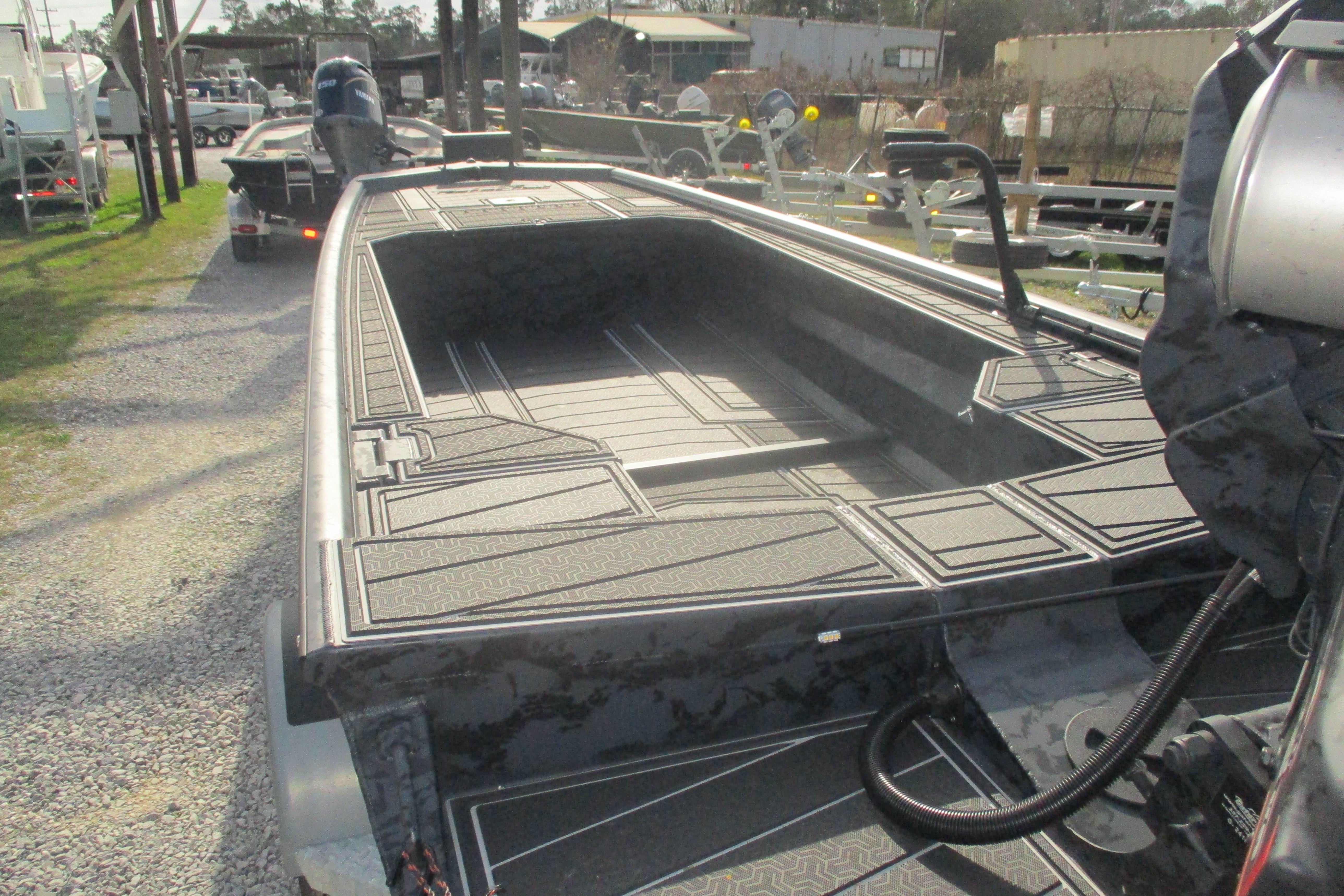 2026 Gator Tail 1854 Extreme-7