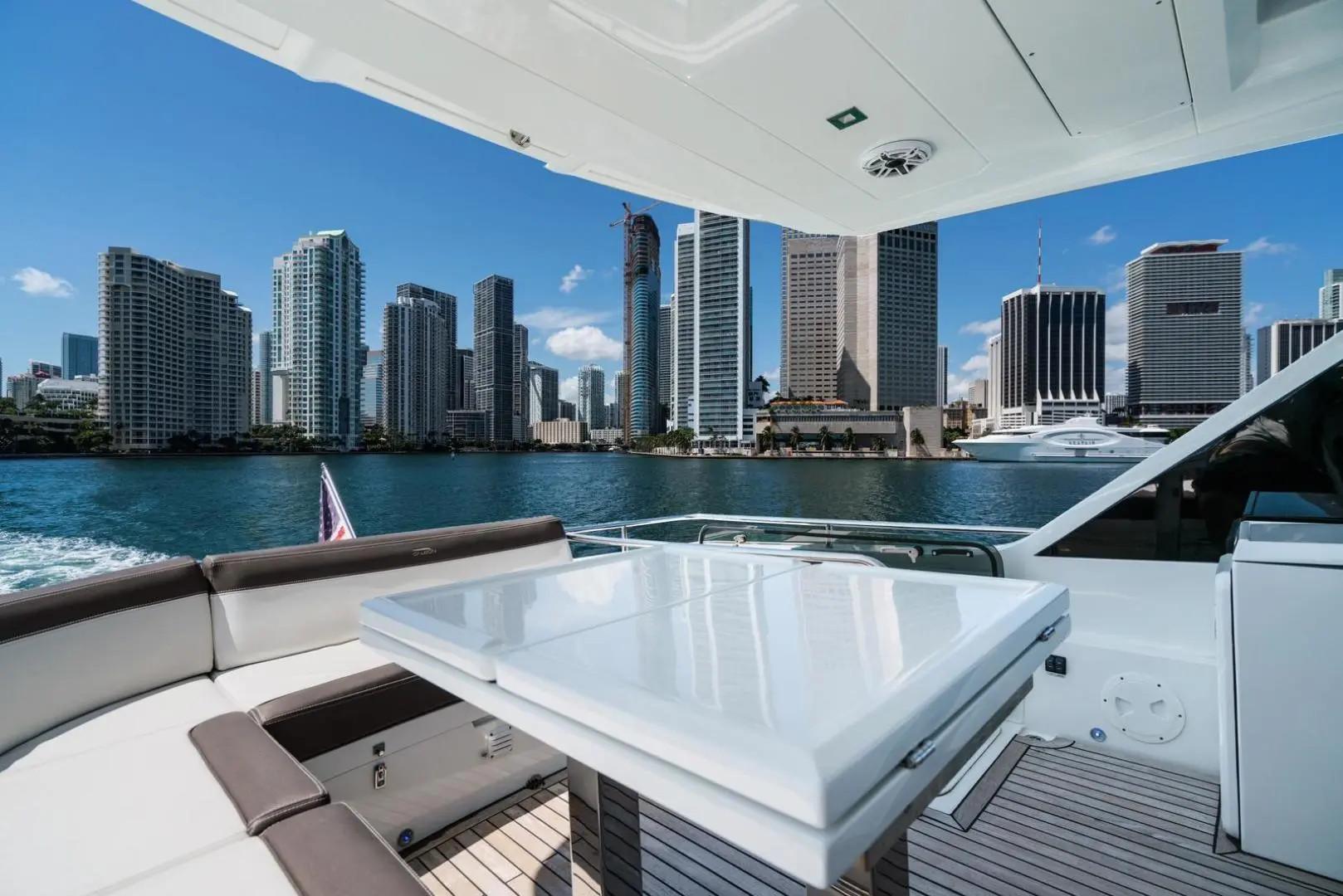 2020-Galeon-500-Fly