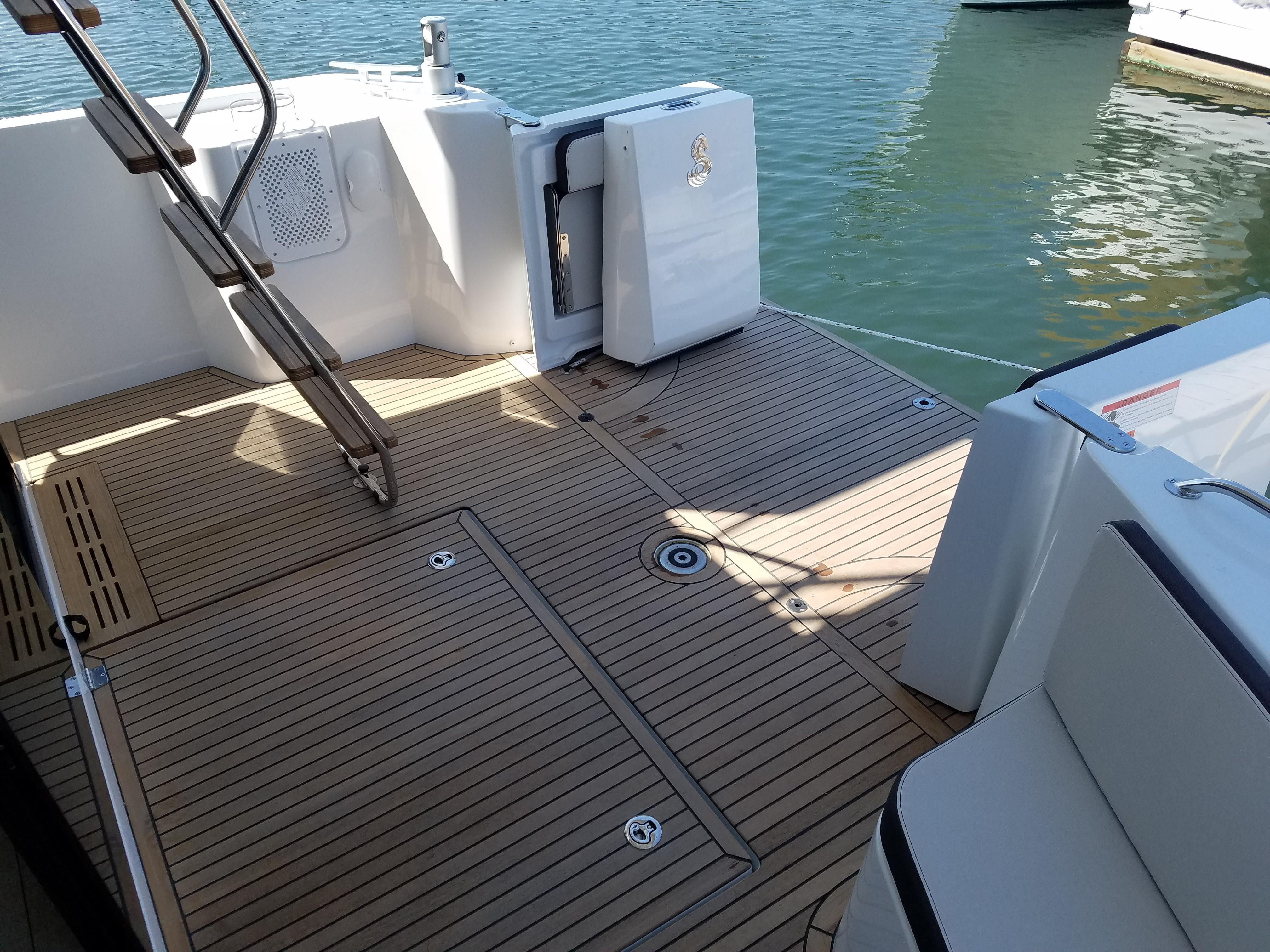 Yacht Photos Pics