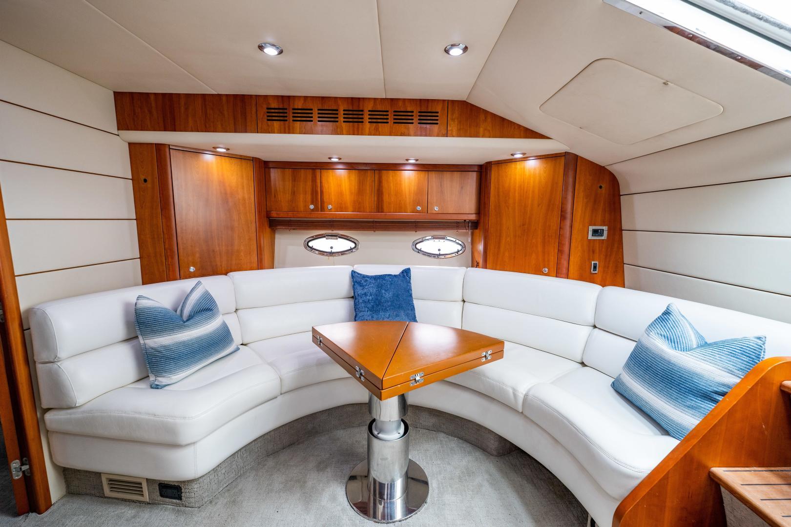 Sunseeker 47 Catmandu - Salon seating