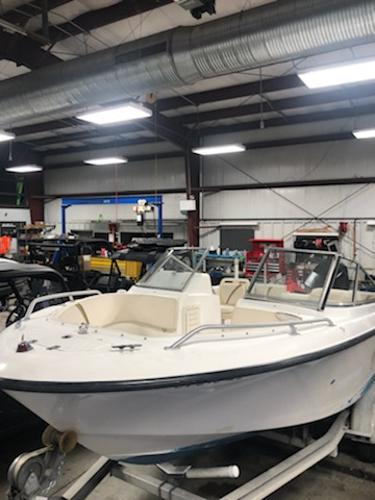 2002 Mako boat for sale, model of the boat is 195 & Image # 5 of 8