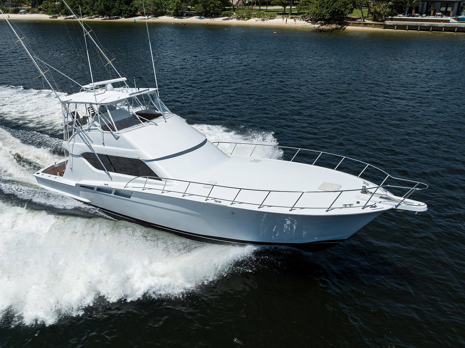 2001 Hatteras 60 convertible