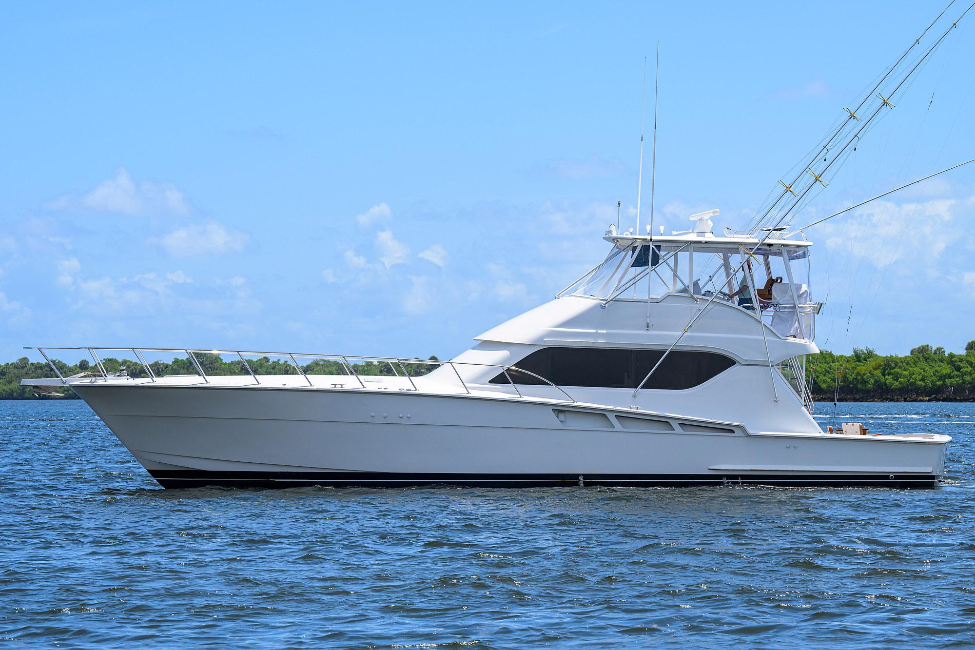 2001 Hatteras 60 convertible