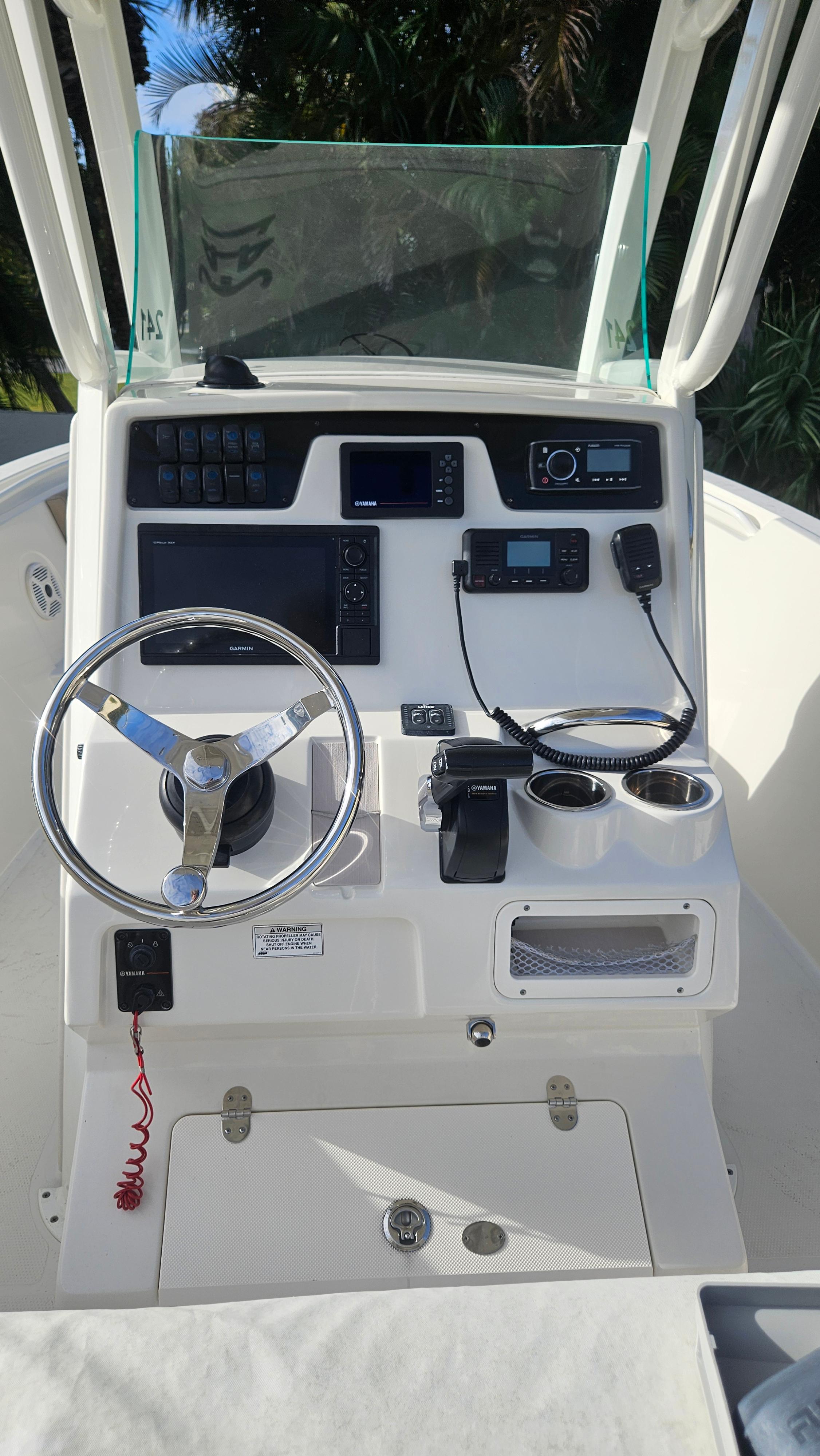2018-sailfish-241-cc-power-9643785-972177090-0-241220240745-23