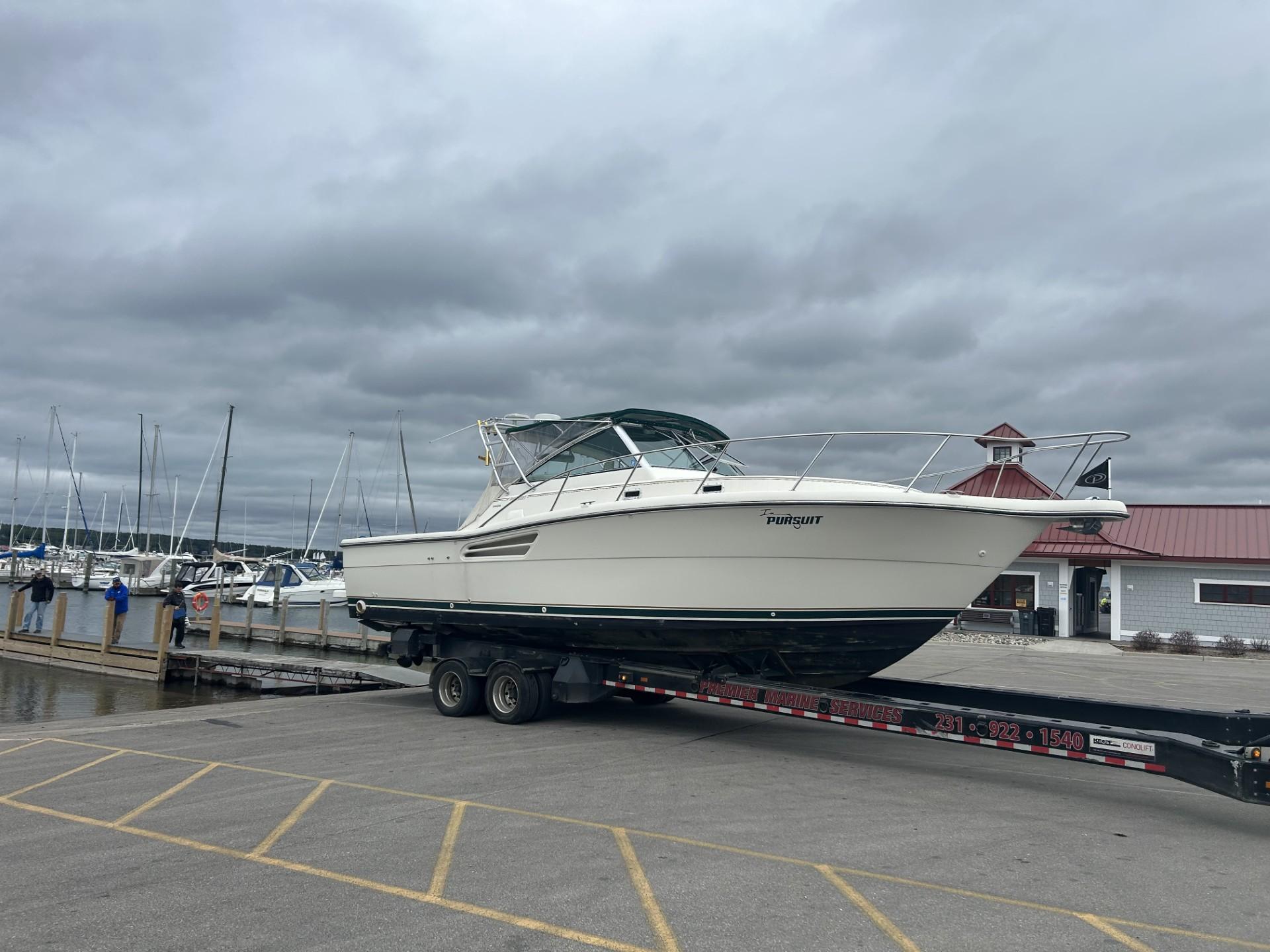1998-pursuit-3400-express-power-9763789-20250606063453569-1_XLARGE