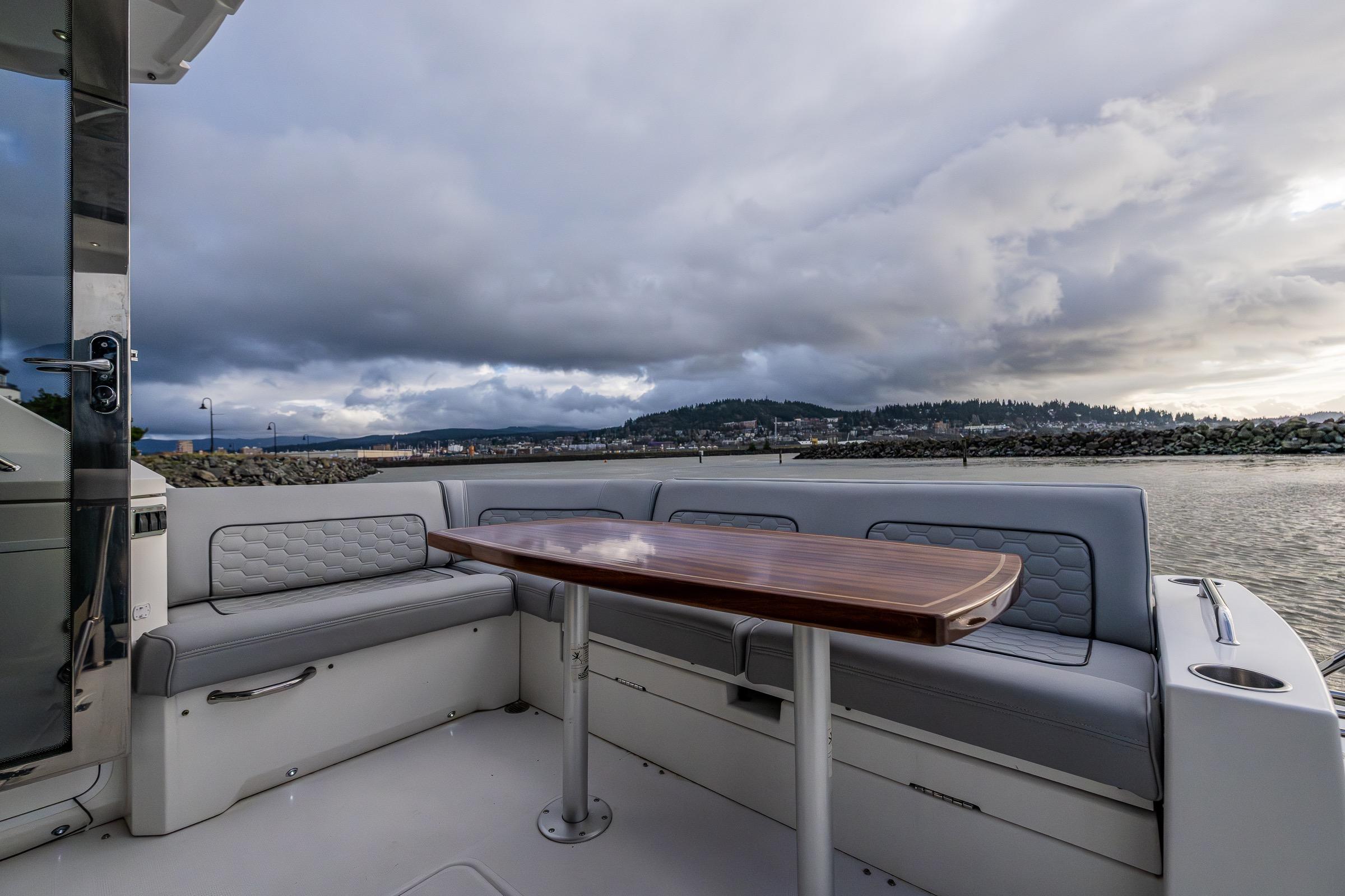 2014 Cruisers Yachts 45 Cantius #TBTW4512514LLC inventory image at Sun Country Yachts, South Lake Union (Seattle)