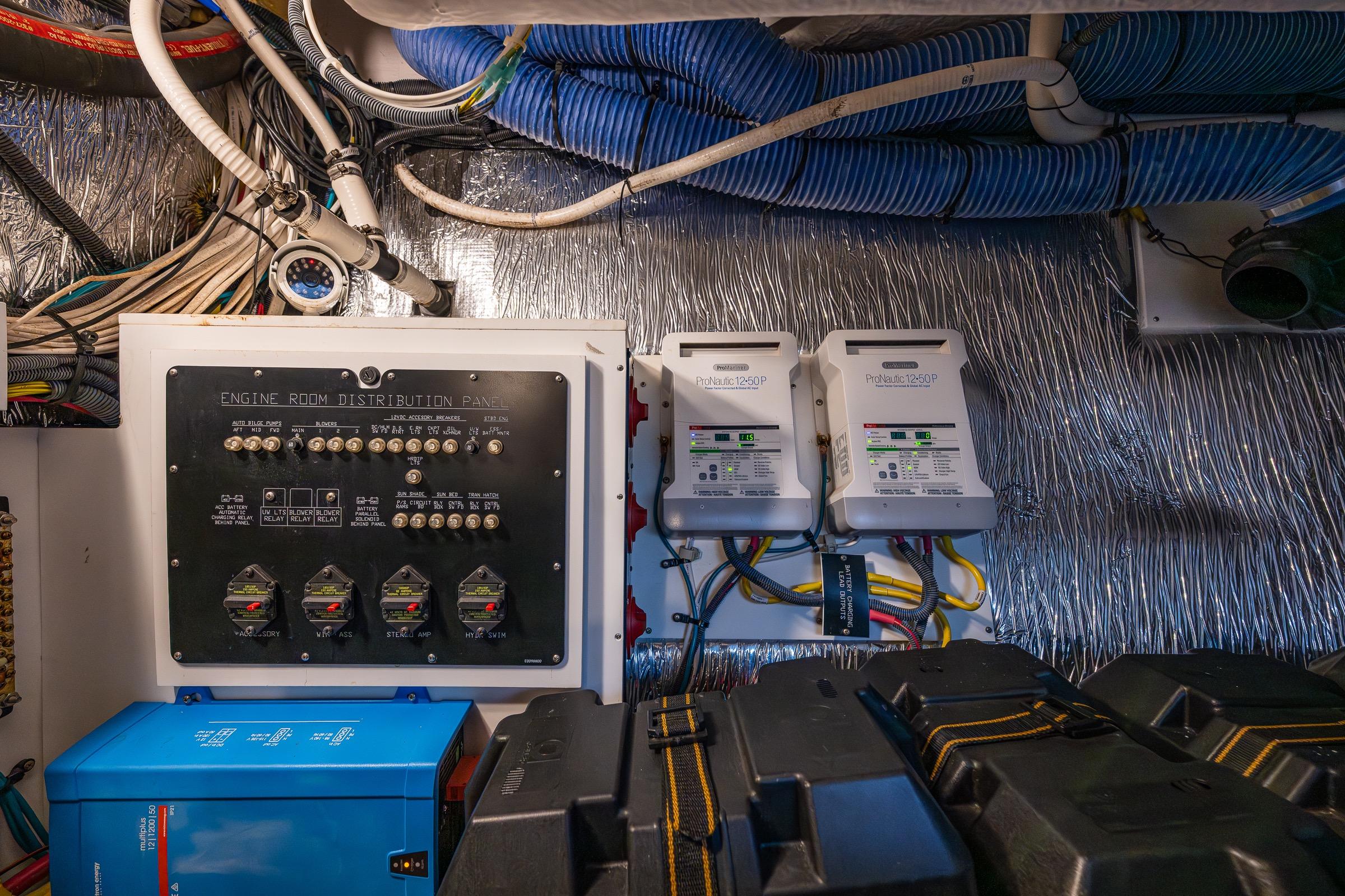 2014 Cruisers Yachts 45 Cantius #TBTW4512514LLC inventory image at Sun Country Yachts, South Lake Union (Seattle)