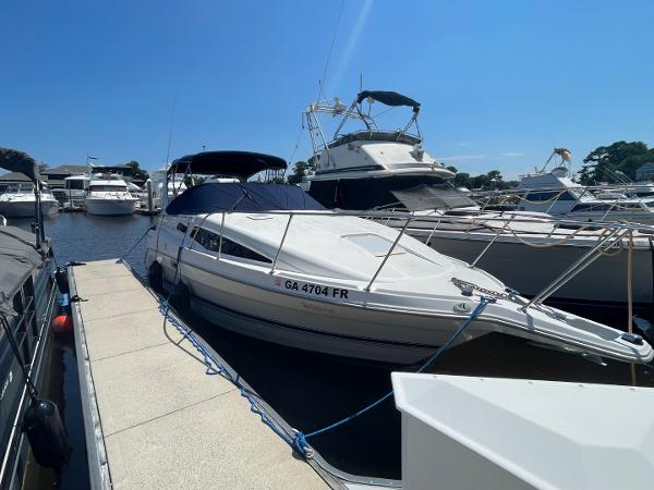 28' Bayliner, Listing Number 100916981, Image No. 2