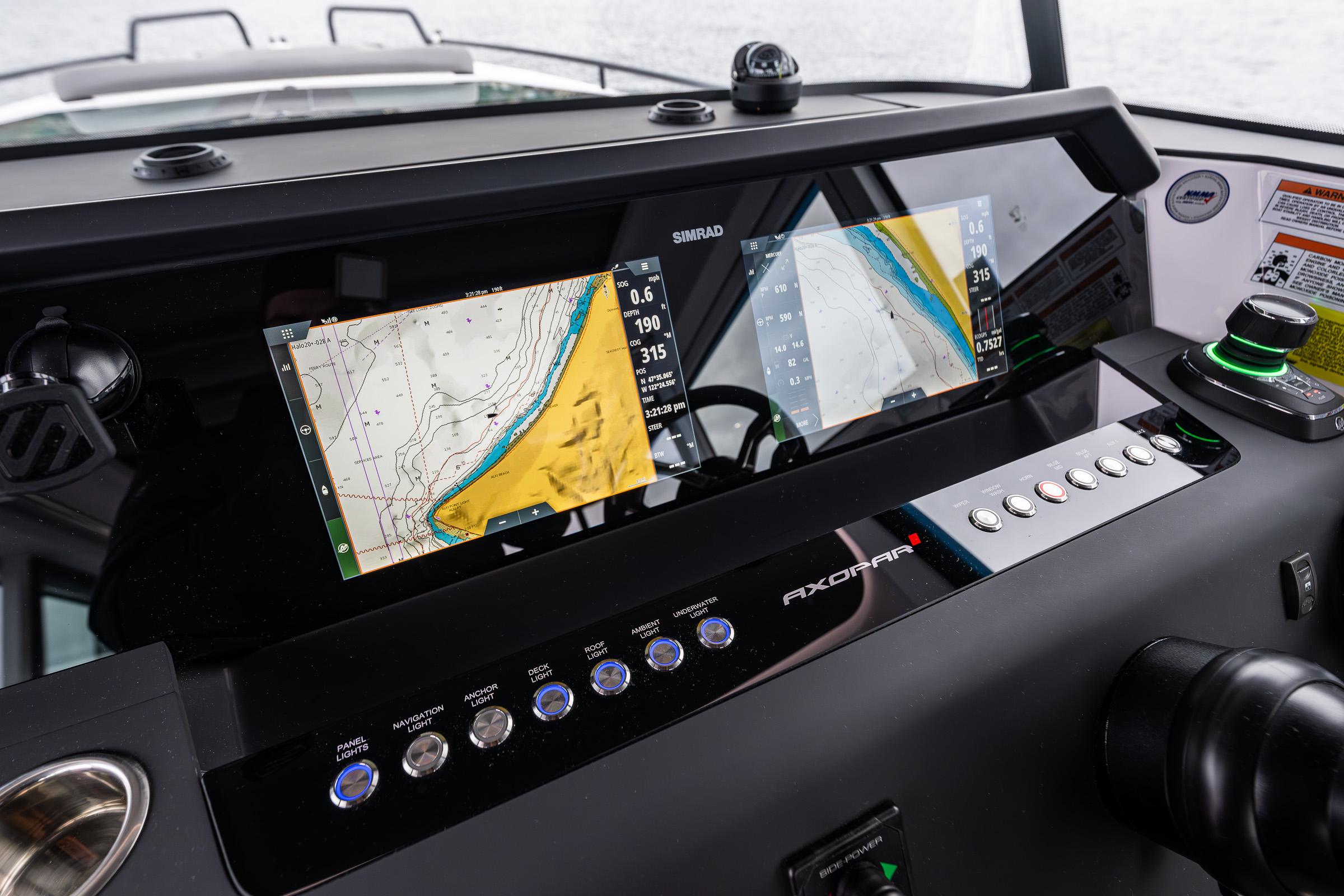 Axopar-37xc  Wetbar 2021-AQVAVIT WA-US-Dashboard of 2021 Axopar 37xc Wetbar with navigation screens and controls.-9703795 | Thumbnail