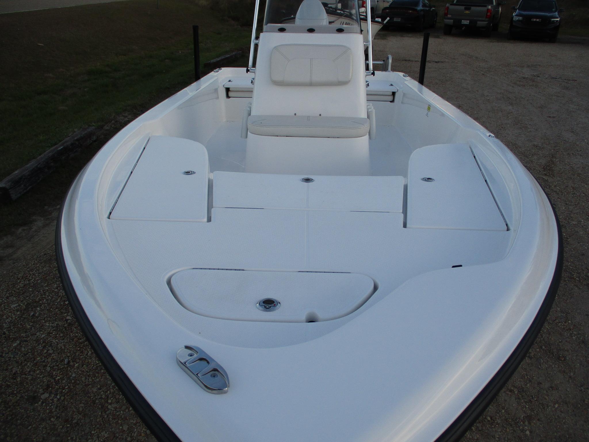 New  2022 19.58' Blue Wave 2000 Classic Bay Boat in Slidell, Louisiana