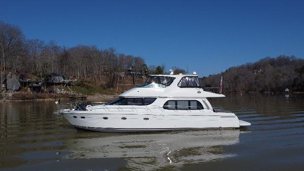 2005 Carver 56 Voyager