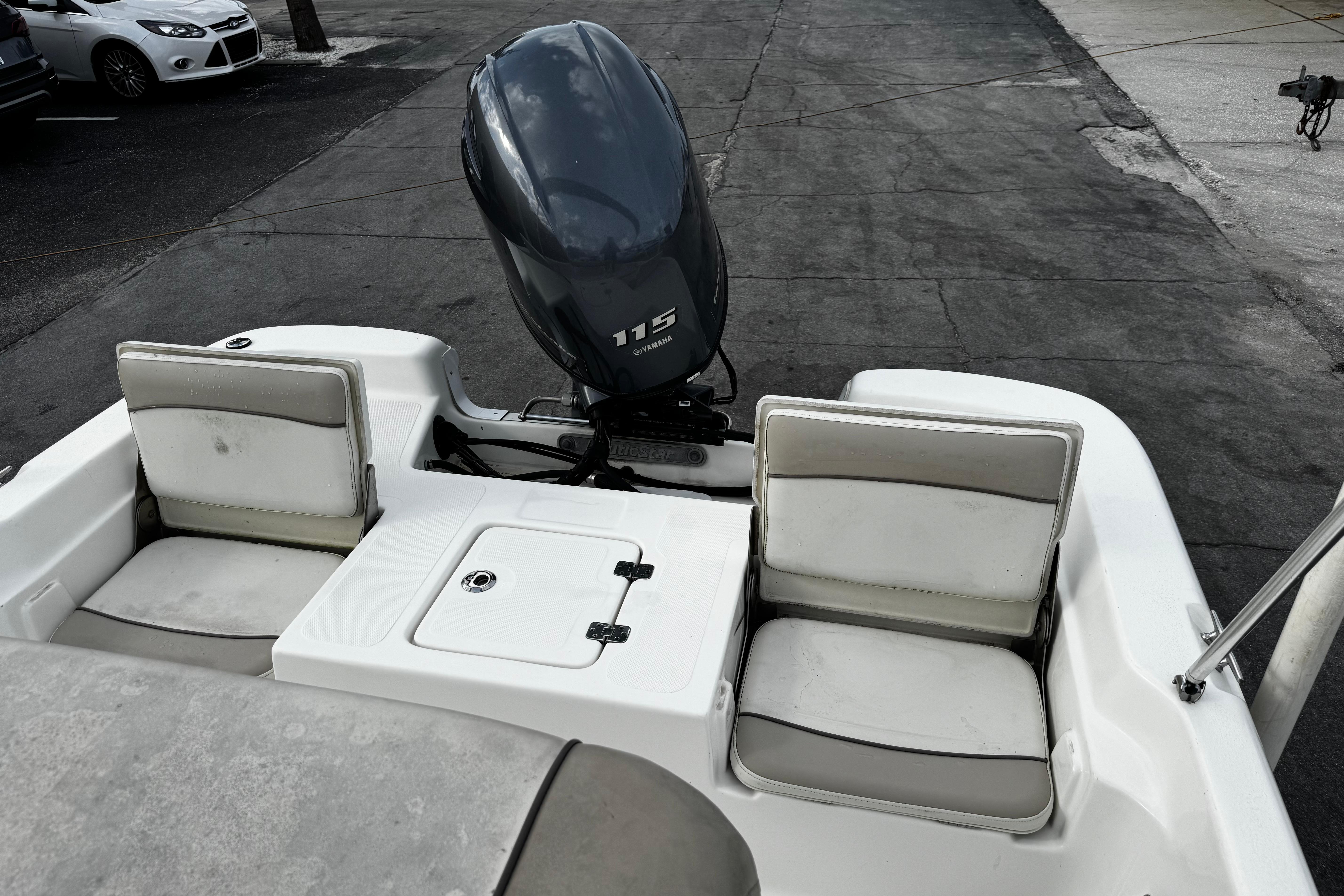 2017 Nauticstar 2140 Sport-25