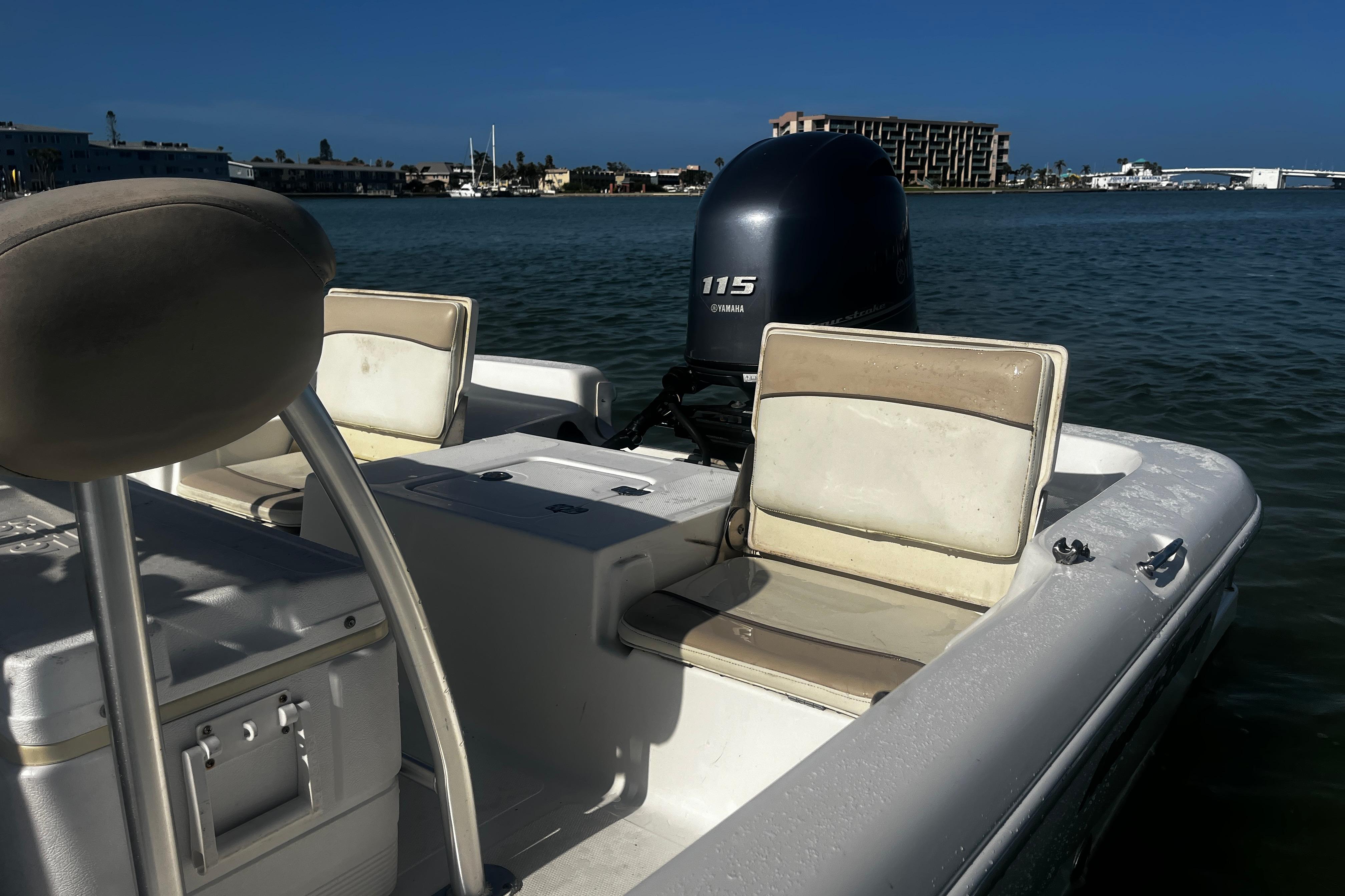 2017 Nauticstar 2140 Sport-34