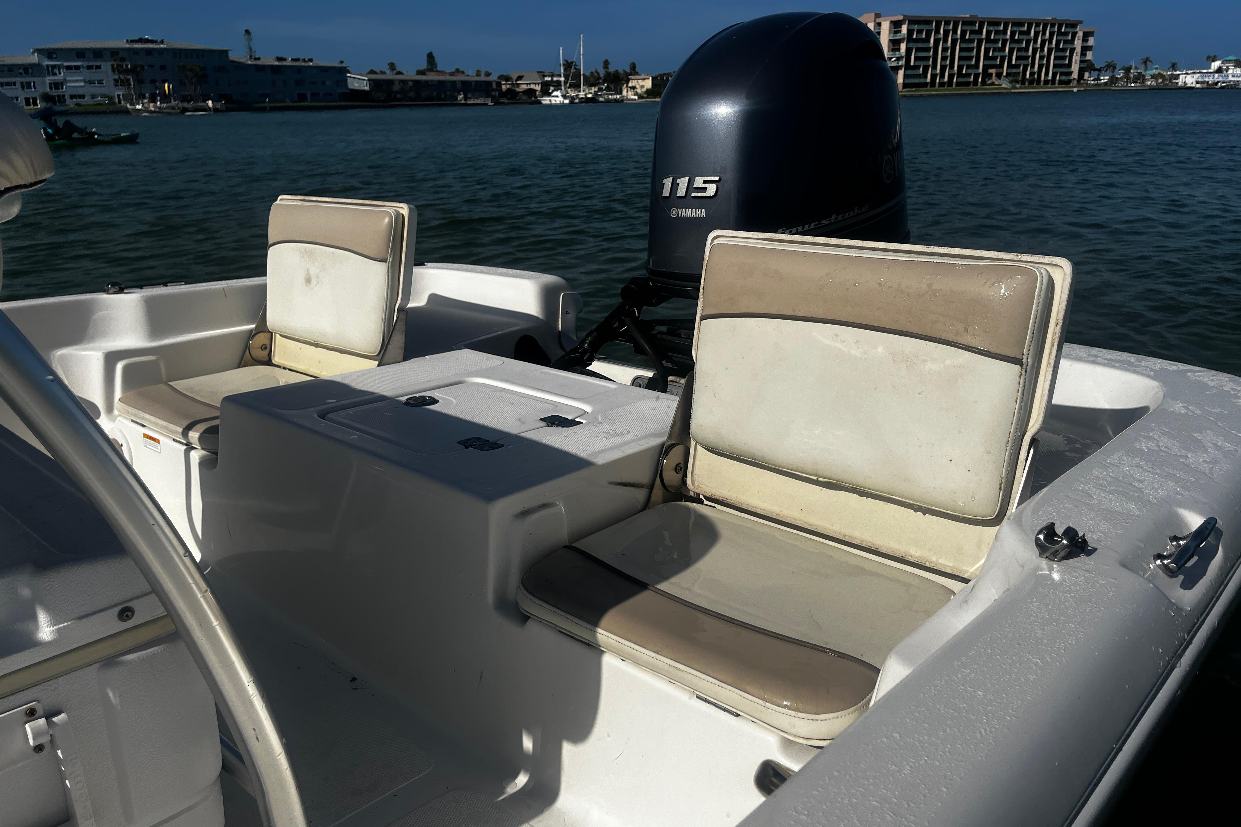 2017 Nauticstar 2140 Sport-35
