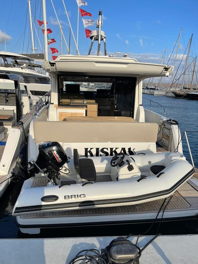 2018 Sealine C430
