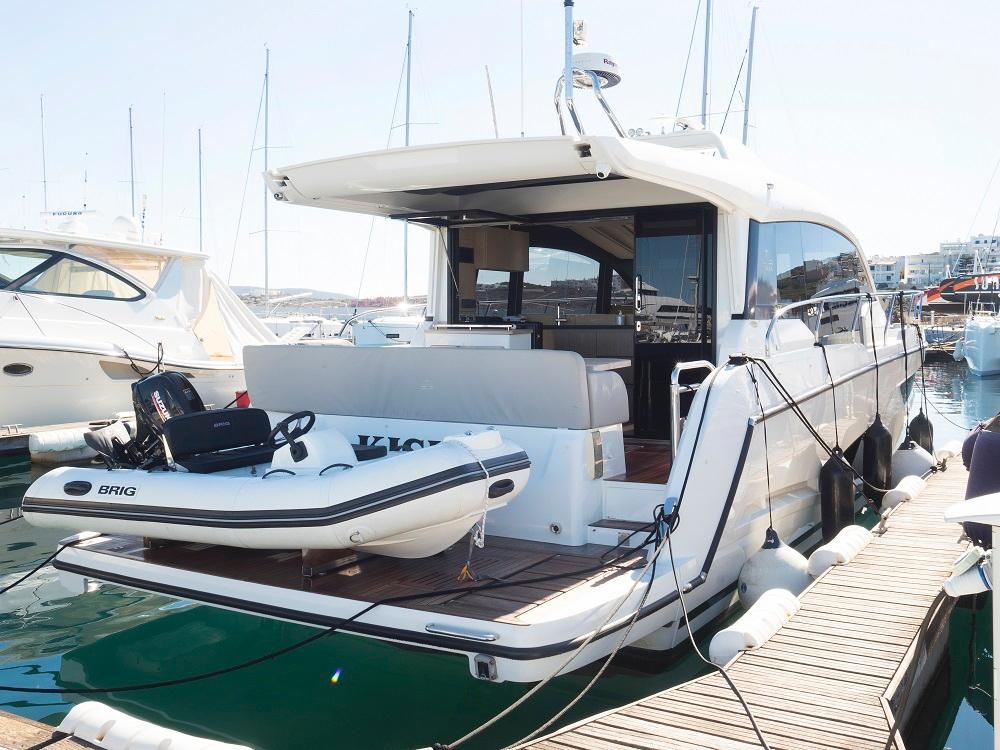 2018 Sealine C430