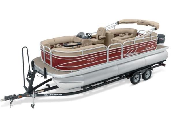 2022 Sun Tracker boat for sale, model of the boat is PARTY BARGE® 22 XP3 & Image # 1 of 1