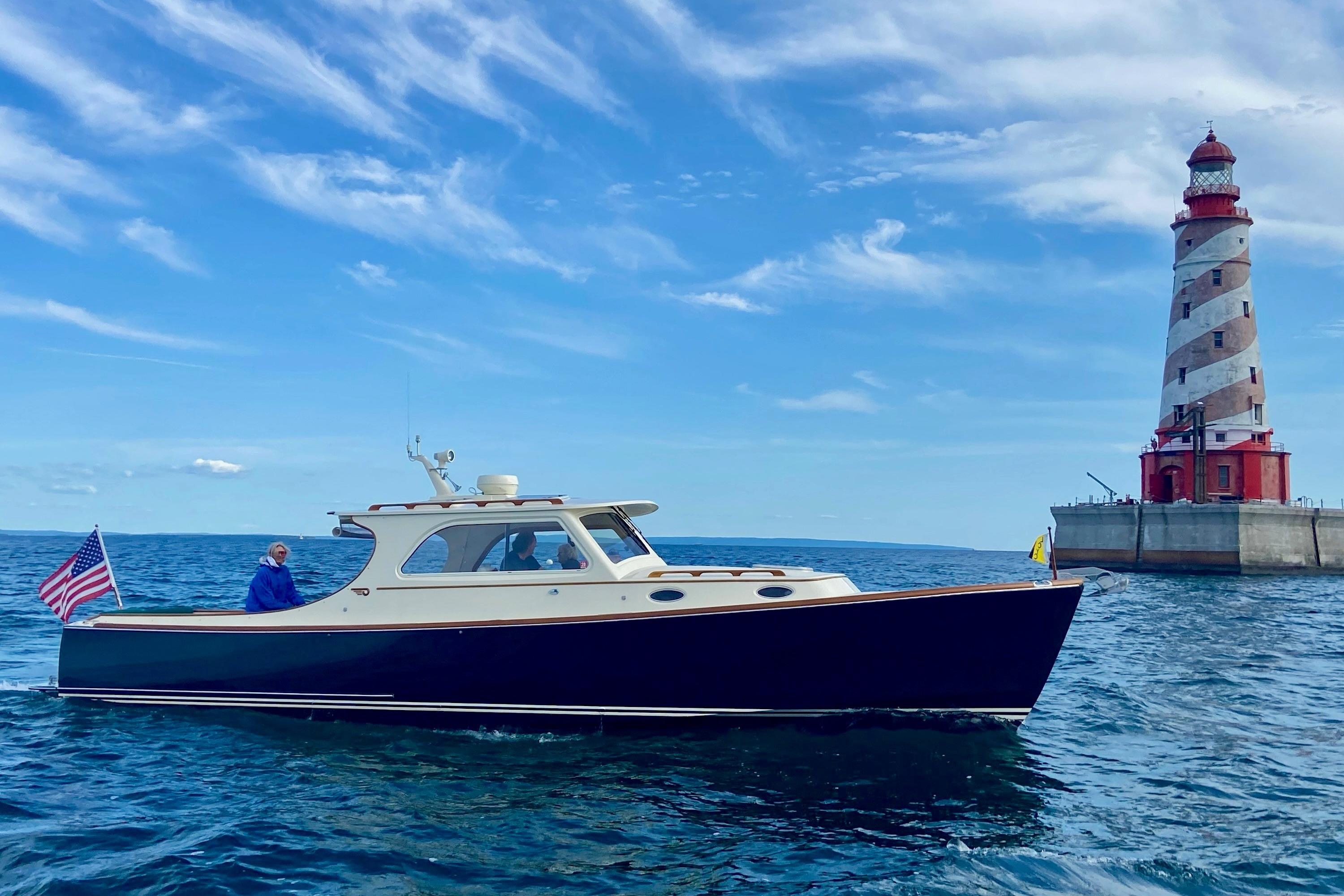 2005 Hinckley Picnic Boat EP