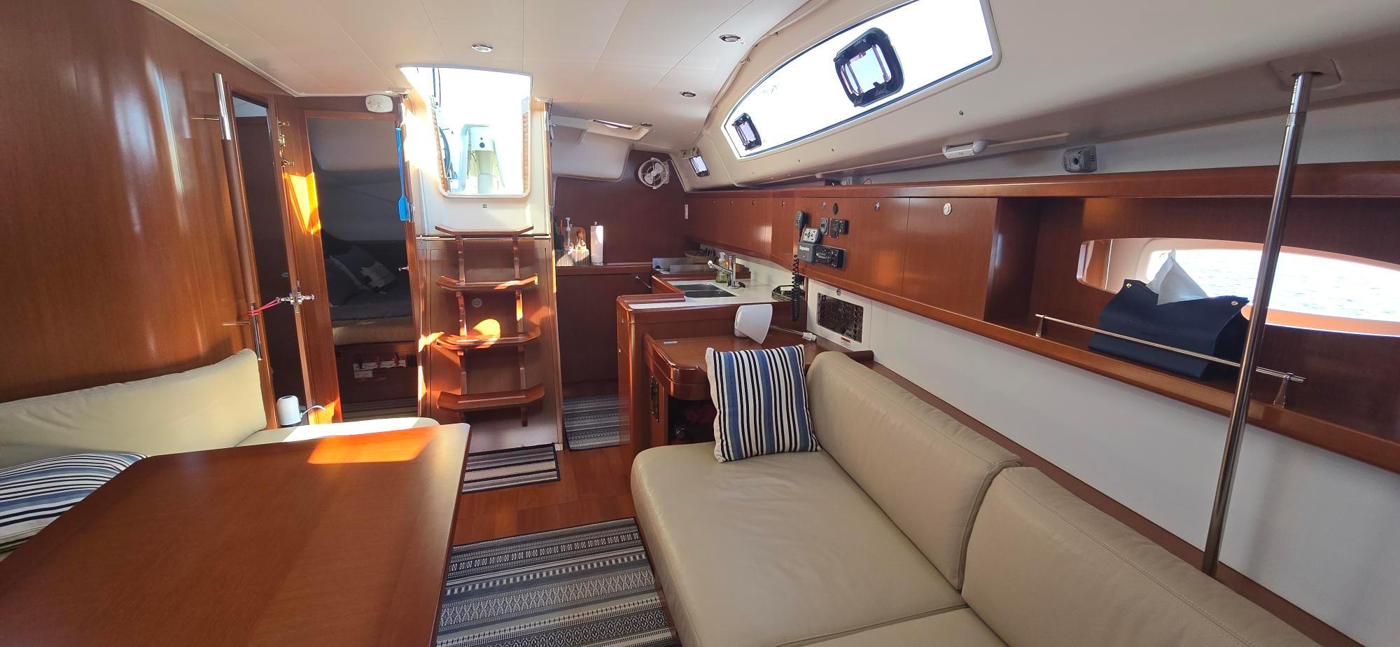 Yacht Photos Pics
