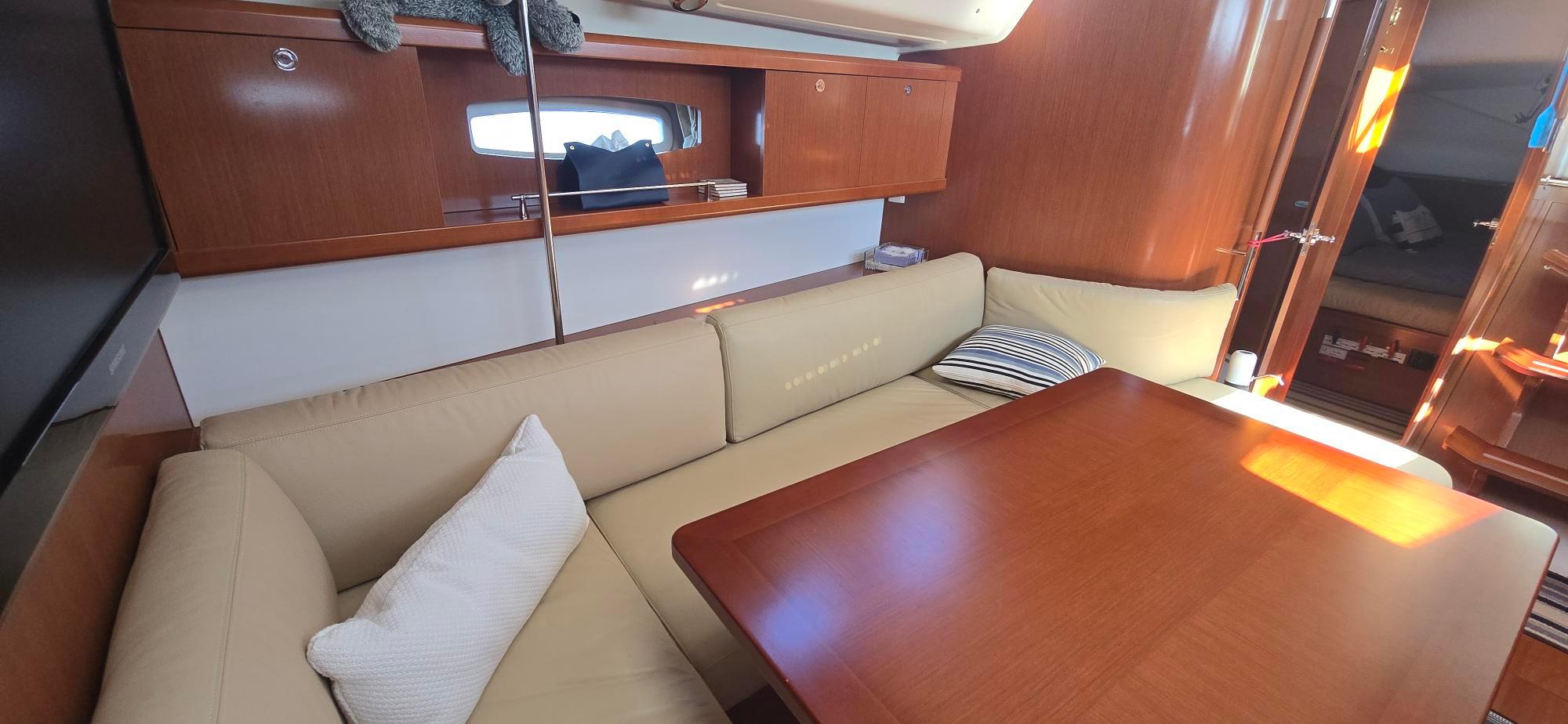 Yacht Photos Pics