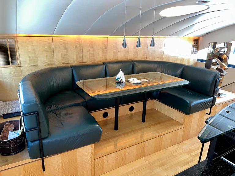 2000 Queenship Caribe Series #TBBH301M0 inventory image at Sun Country Yachts, South Lake Union (Seattle) 2000 Queenship Caribe Series #TBBH301M0 inventory image at Sun Country Yachts, South Lake Union (Seattle)
