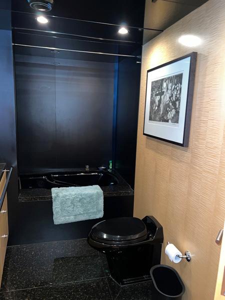 2000 Queenship Caribe Series #TBBH301M0 inventory image at Sun Country Yachts, South Lake Union (Seattle) 2000 Queenship Caribe Series #TBBH301M0 inventory image at Sun Country Yachts, South Lake Union (Seattle)