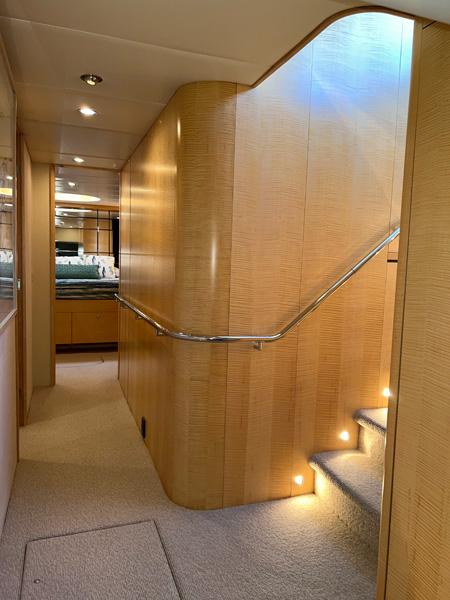 2000 Queenship Caribe Series #TBBH301M0 inventory image at Sun Country Yachts, South Lake Union (Seattle) 2000 Queenship Caribe Series #TBBH301M0 inventory image at Sun Country Yachts, South Lake Union (Seattle)