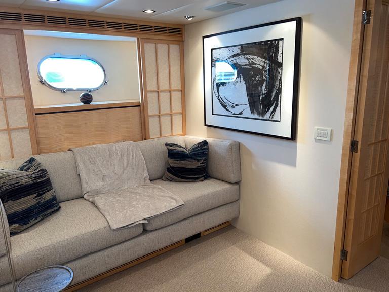 2000 Queenship Caribe Series #TBBH301M0 inventory image at Sun Country Yachts, South Lake Union (Seattle) 2000 Queenship Caribe Series #TBBH301M0 inventory image at Sun Country Yachts, South Lake Union (Seattle)