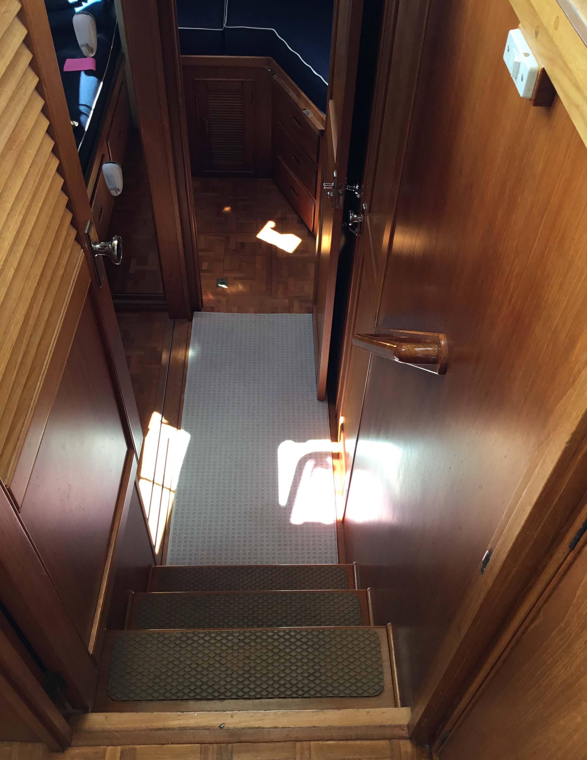 Downstairs to 2 Staterooms