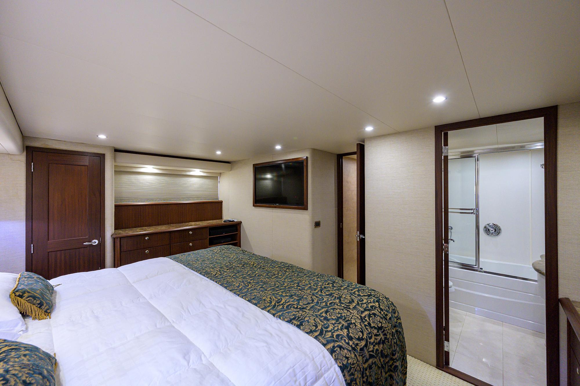 Pacific Mariner 65 Last Call - VIP Stateroom