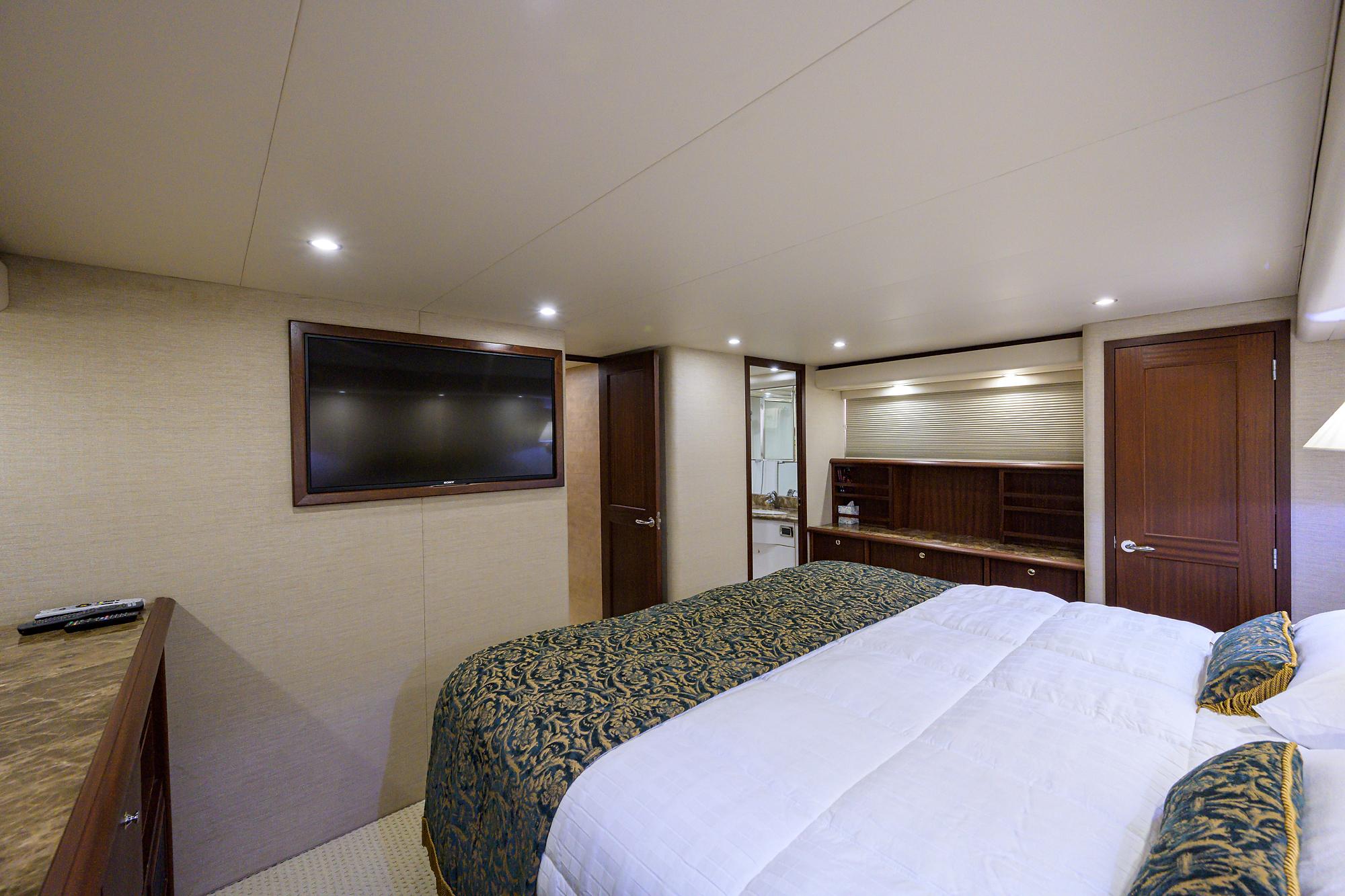 Pacific Mariner 65 Last Call - VIP Stateroom