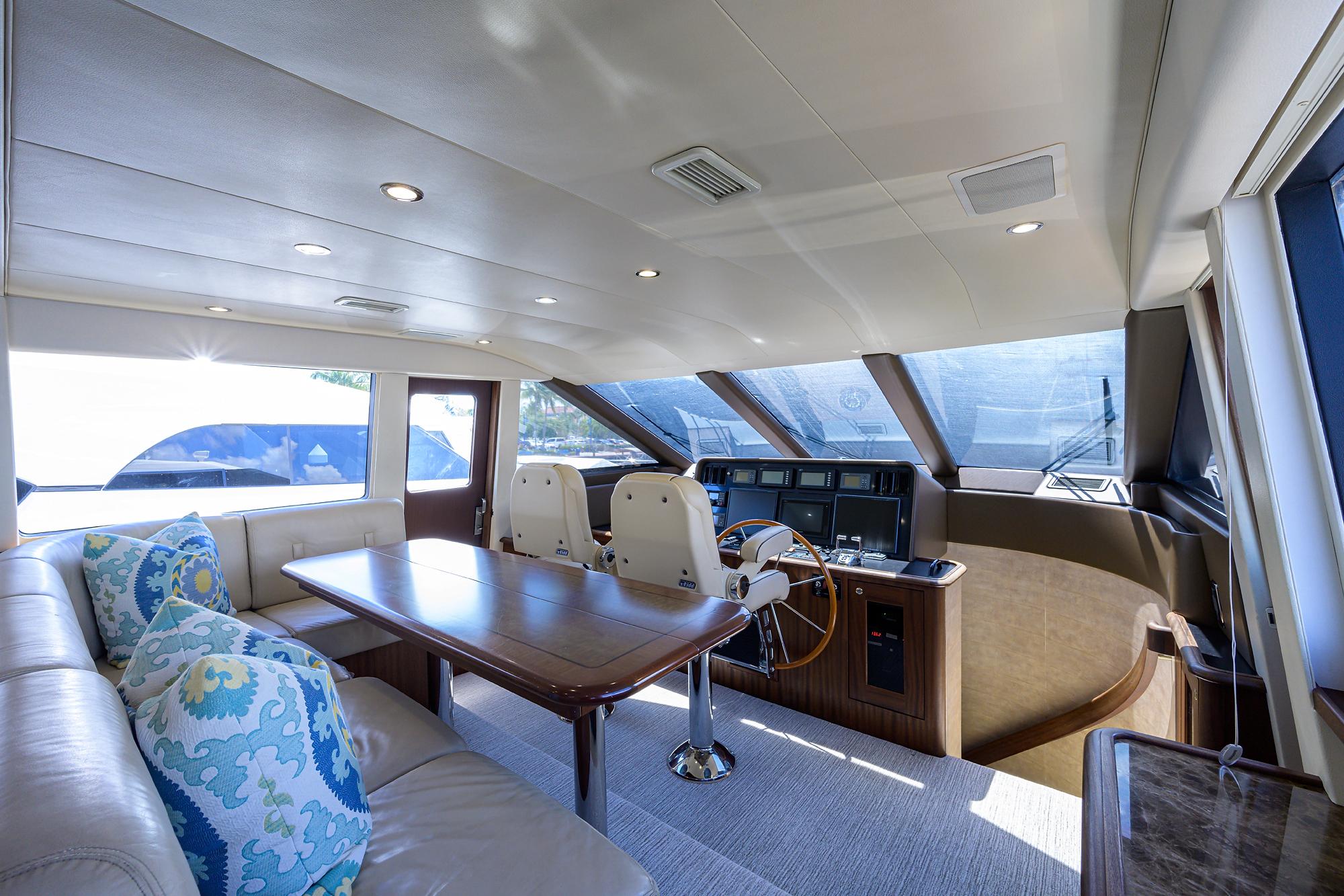 Pacific Mariner 65 Last Call - Pilothouse