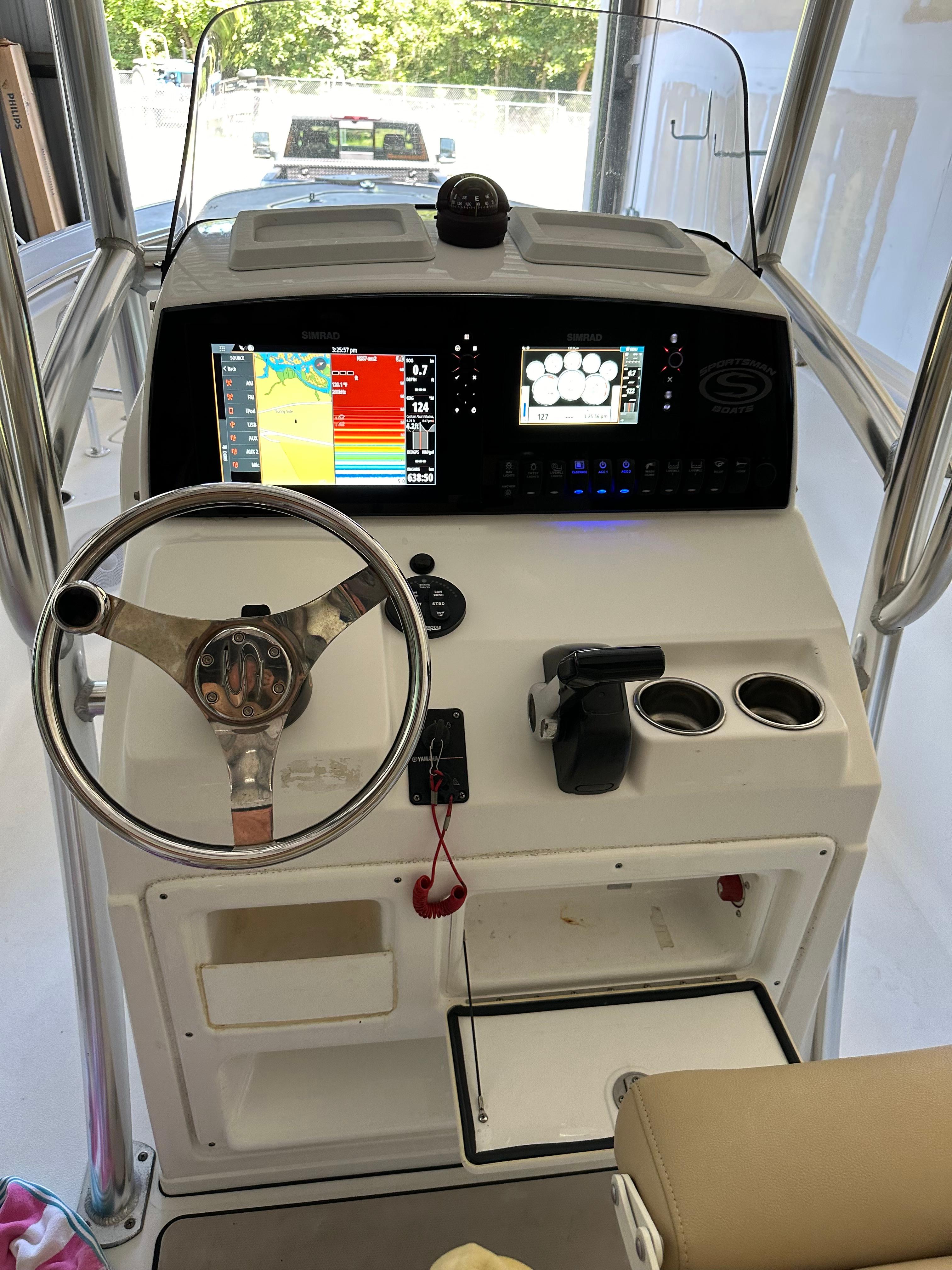 2016 Sportsman Open 232 Center Console - Image 8
