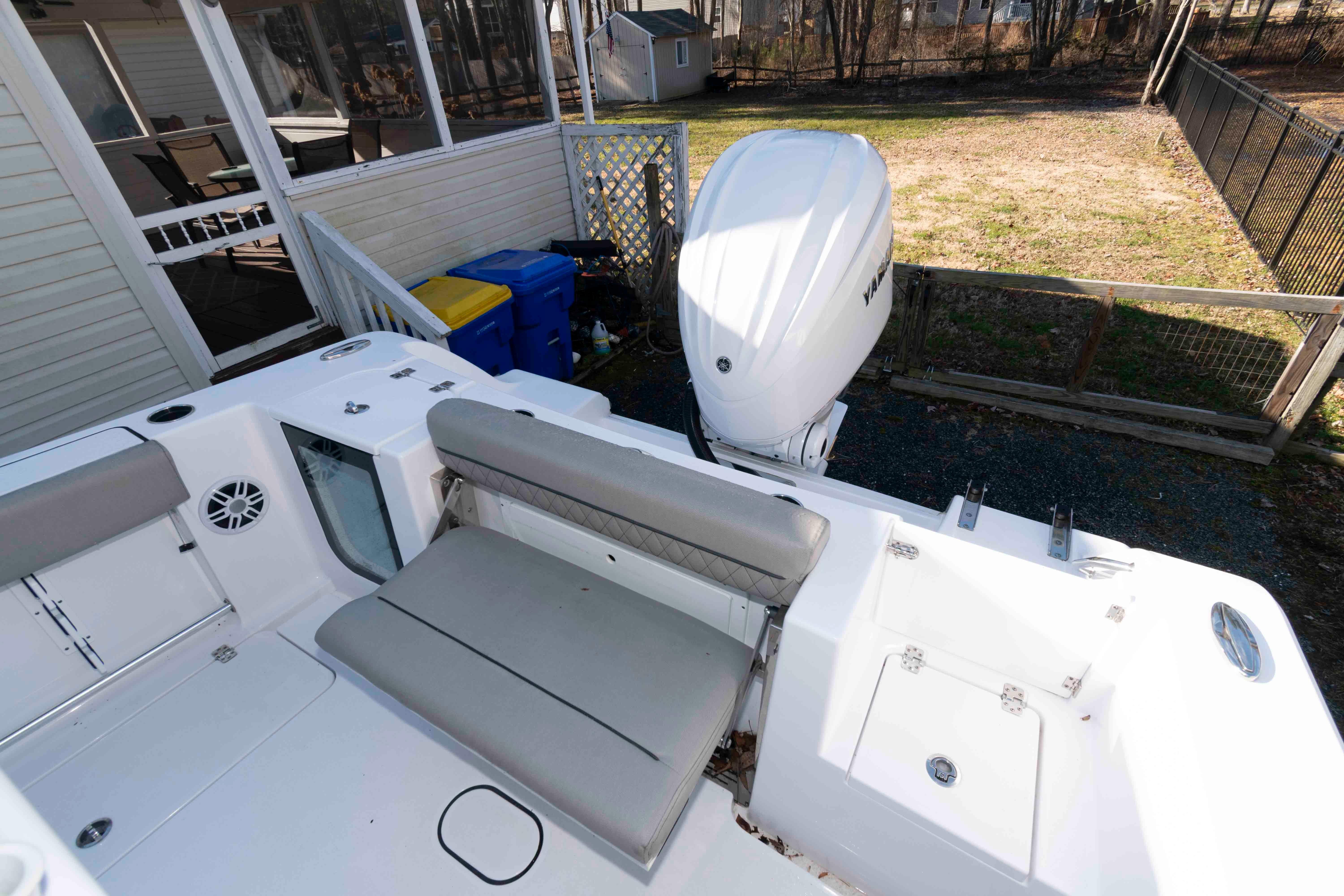 M 10578 JB Knot 10 Yacht Sales M 10578 JB Knot 10 Yacht Sales