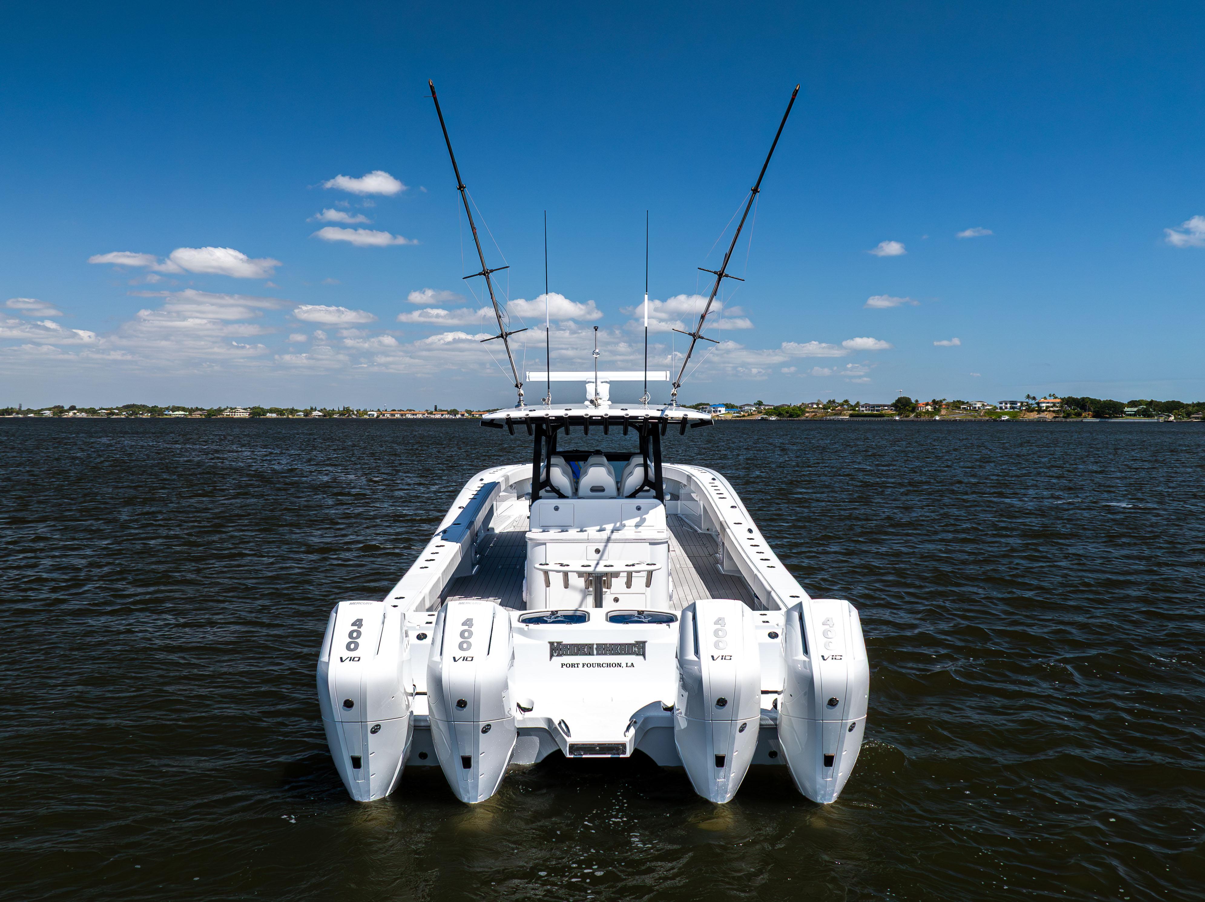 2022-freeman-47-center-console-power-9783844-20250506071113684-1_XLARGE