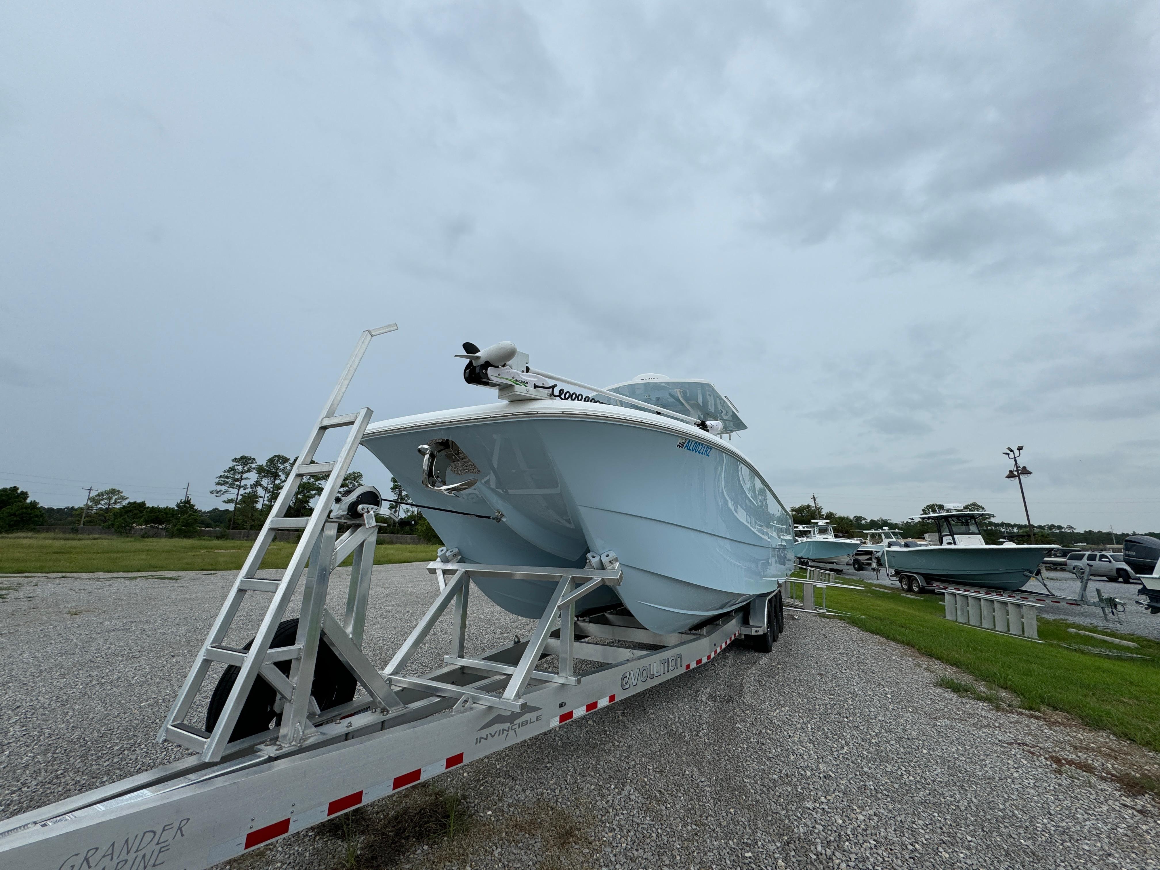 2024 Invincible 33 catamaran