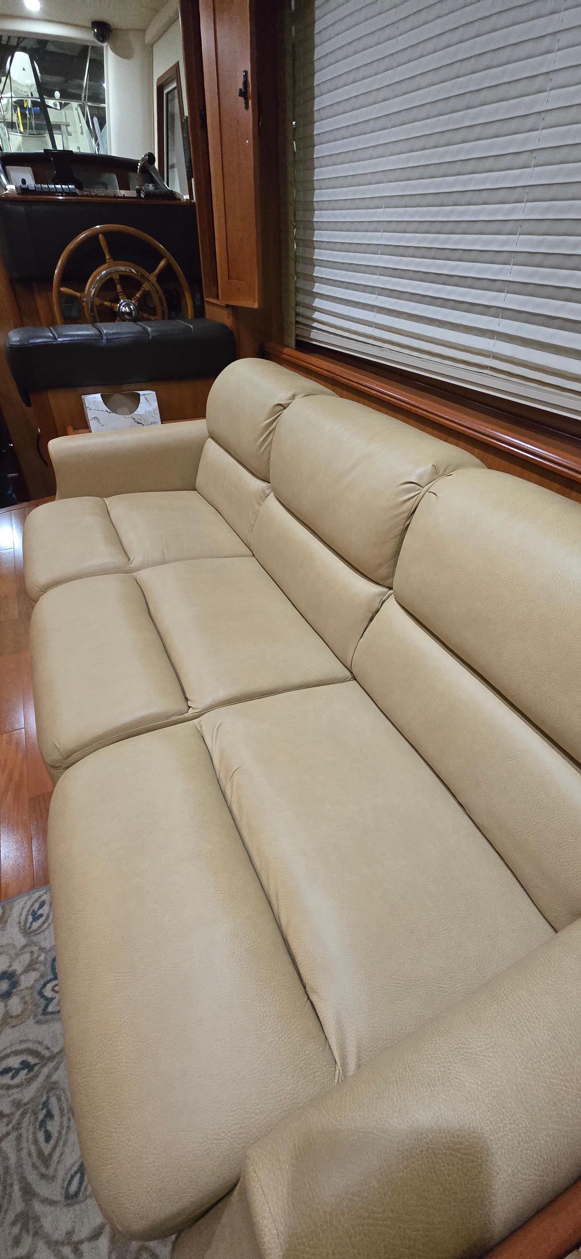 Mainship-395 Trawler 2011-Mano 1 QC-CA-9723846 | Thumbnail