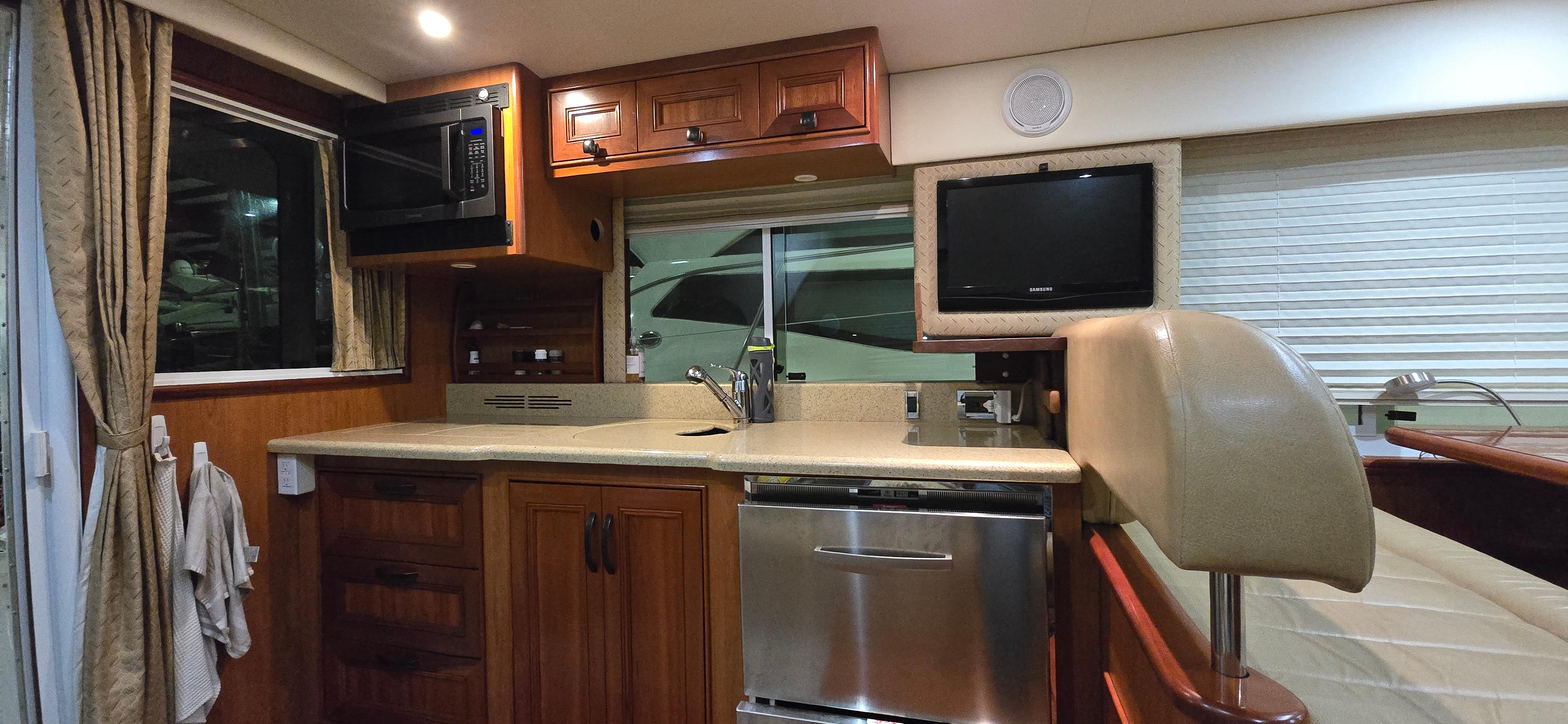Mainship-395 Trawler 2011-Mano 1 QC-CA-9723846 | Thumbnail
